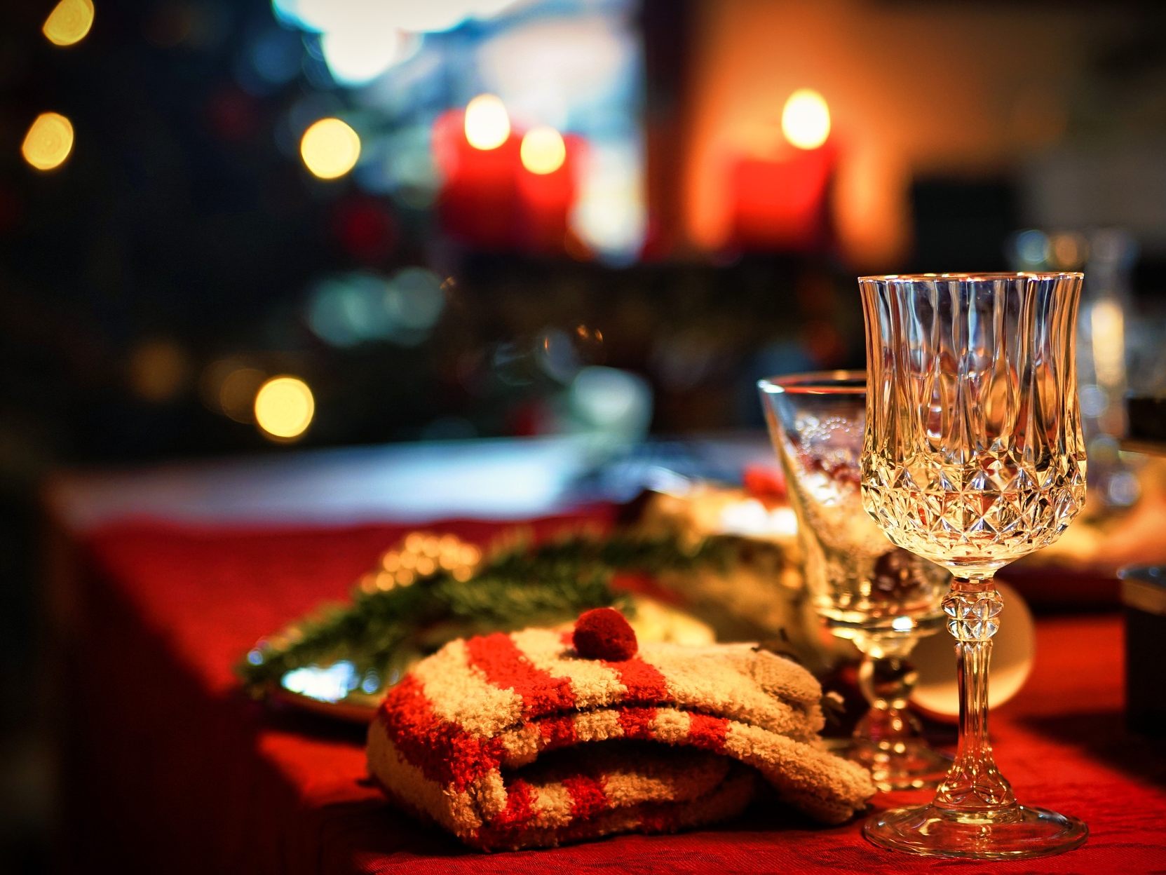 Mit diesen Tricks gestaltet man das Weihnachtsfest umweltfreundlicher.