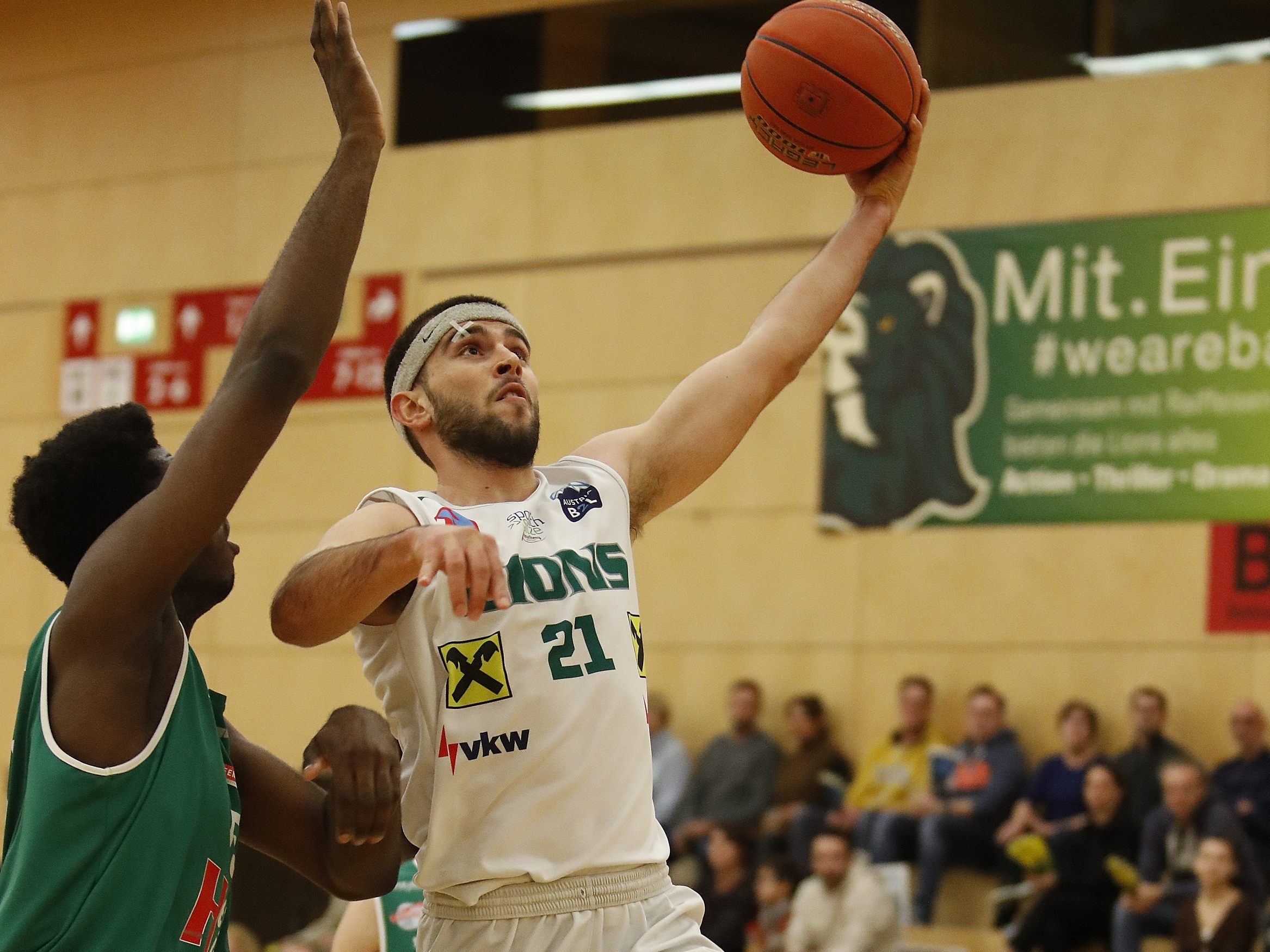 Die Dornbirn Lions wollen am Samstag unbedingt punkten, um in die Play-offs zu kommen. Die Dornbirn Lions wollen am Samstag unbedingt punkten, um in die Play-offs zu kommen.