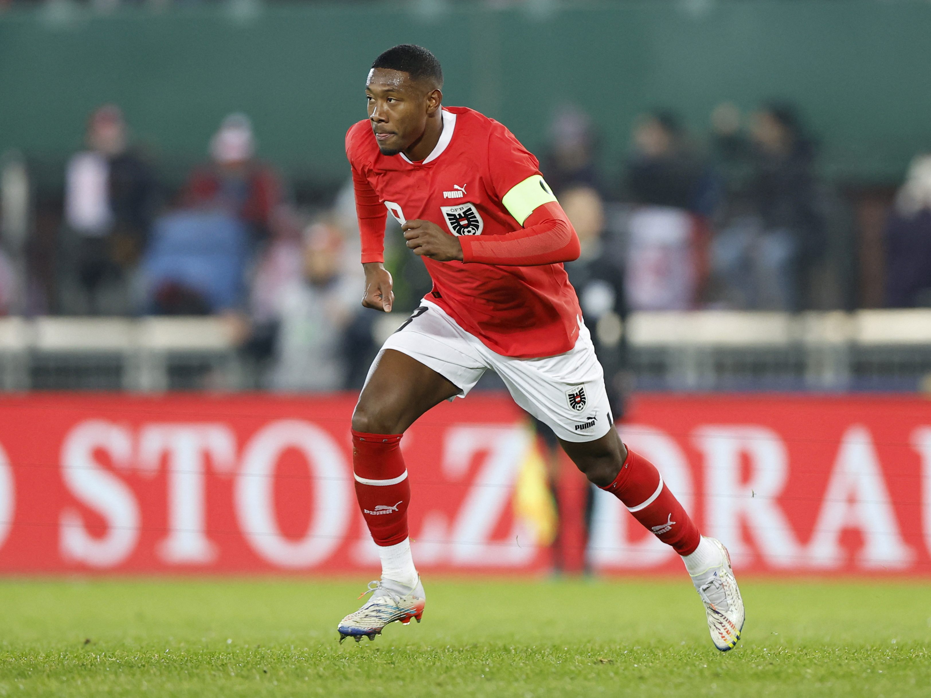 "Mit Österreich wollen wir uns für die EM in Deutschland qualifizieren", teilte Alaba mit.