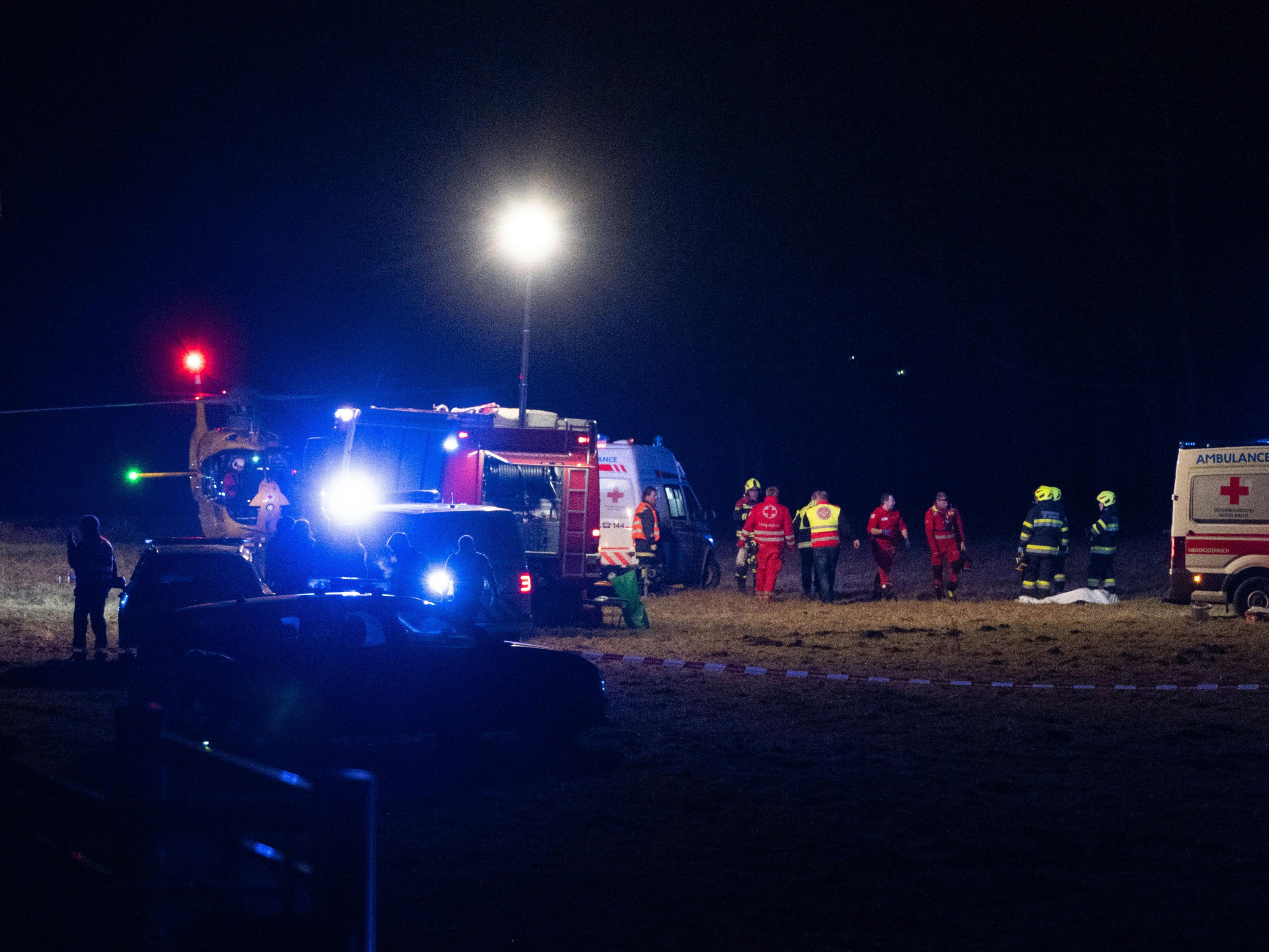 Silvester: Junger Mann starb bei Böllerunfall in Niederösterreich.