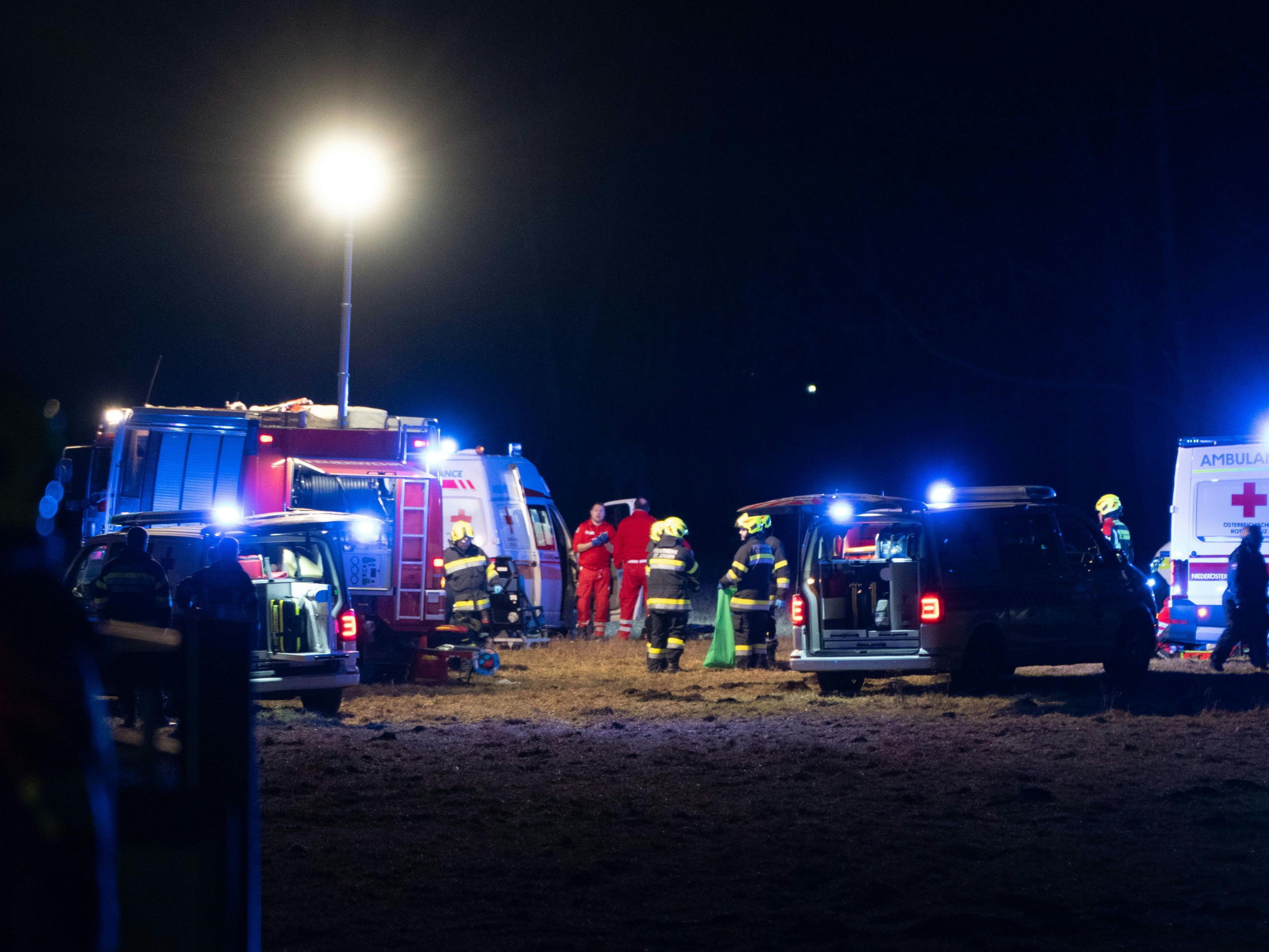 Der Pyro-Unfall in Ternitz forderte zwei Todesopfer. Der Pyro-Unfall in Ternitz forderte zwei Todesopfer.
