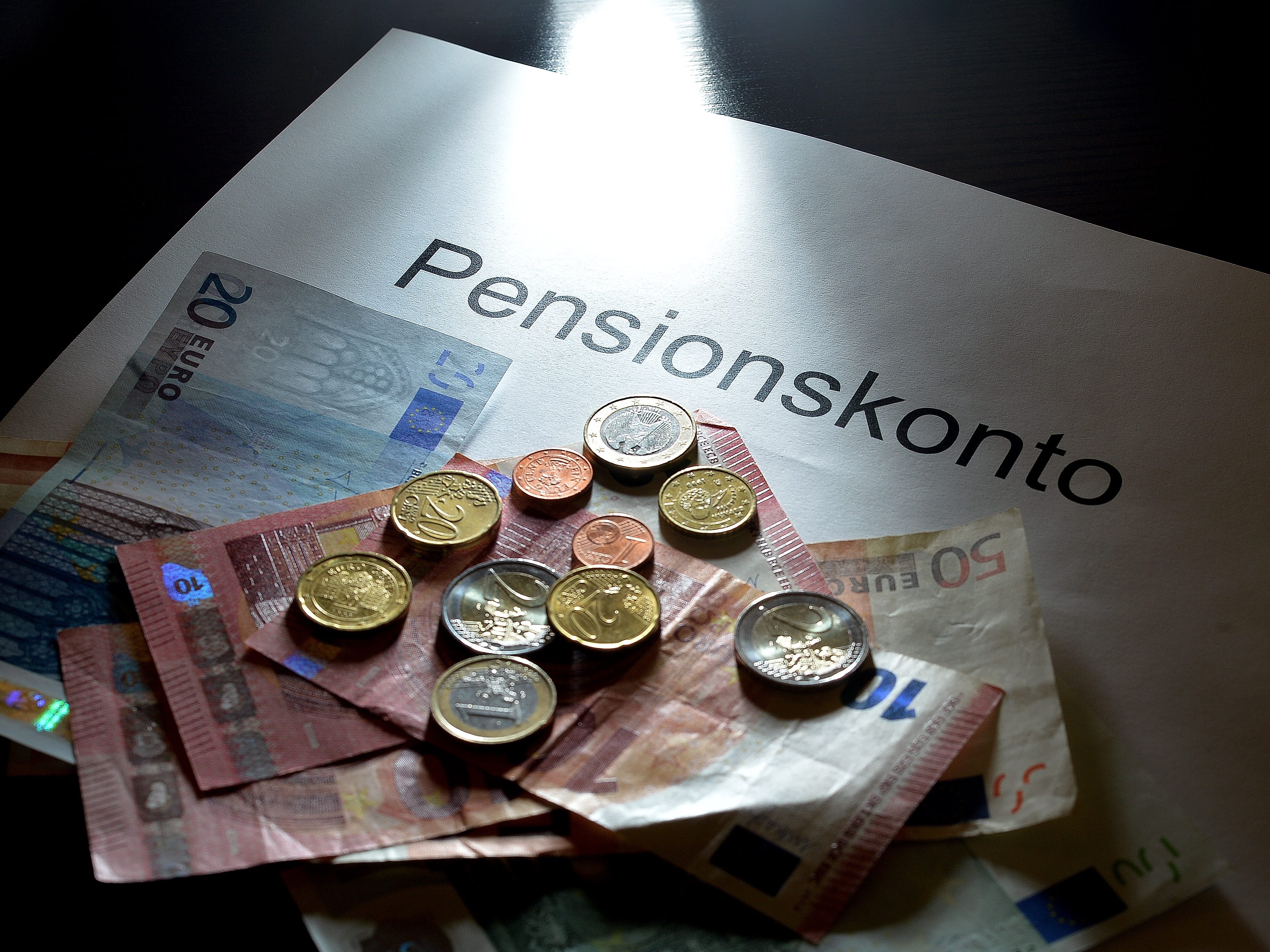 Die Pensionserhöhung aufgrund der Inflation könnte für viele einen Anreiz bilden, früher in Pension zu gehen. Die Pensionserhöhung aufgrund der Inflation könnte für viele einen Anreiz bilden, früher in Pension zu gehen.