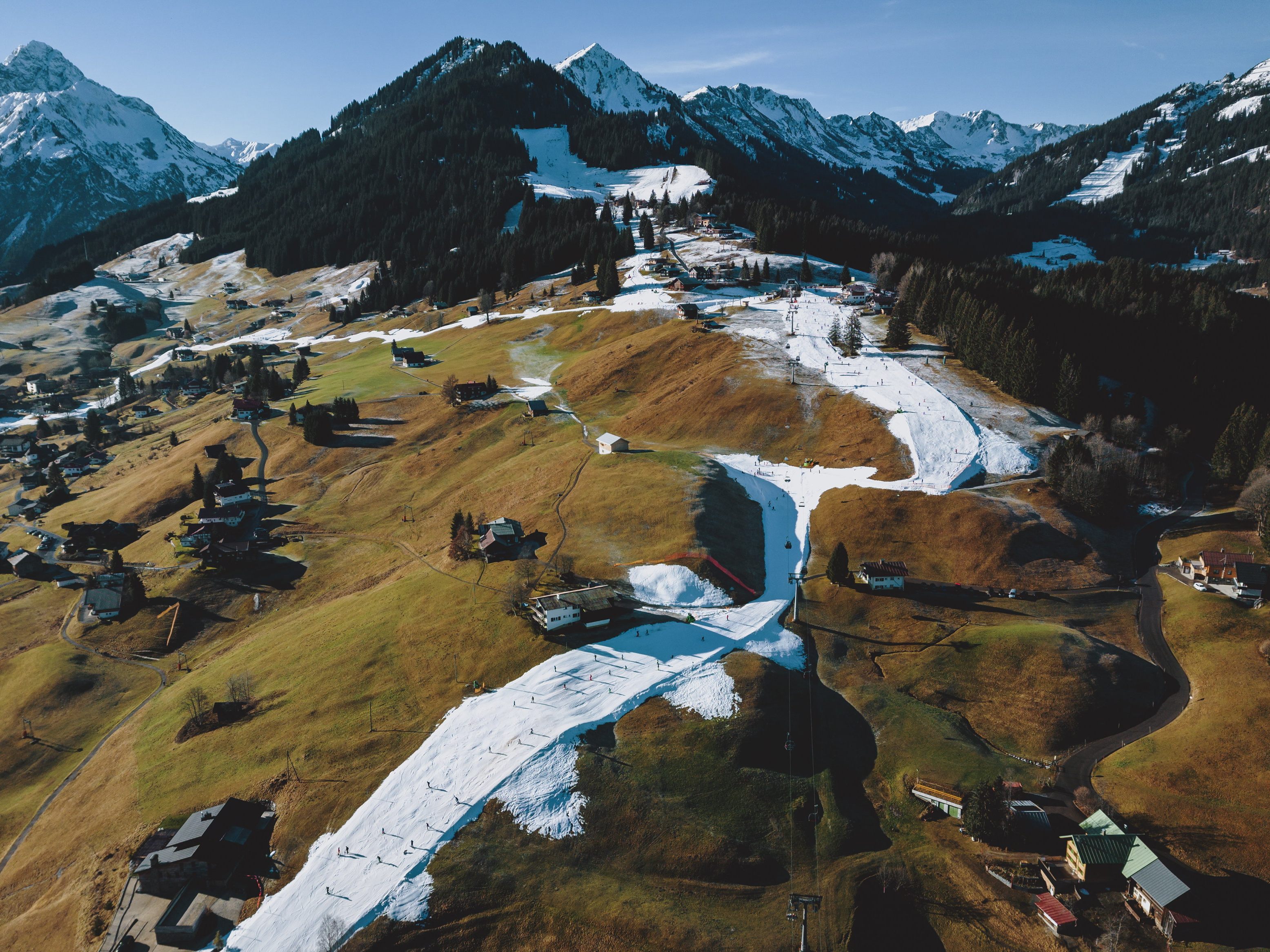 Seit 1961 noch nie so wenig Schnee in den Weihnachtsferien. Seit 1961 noch nie so wenig Schnee in den Weihnachtsferien.