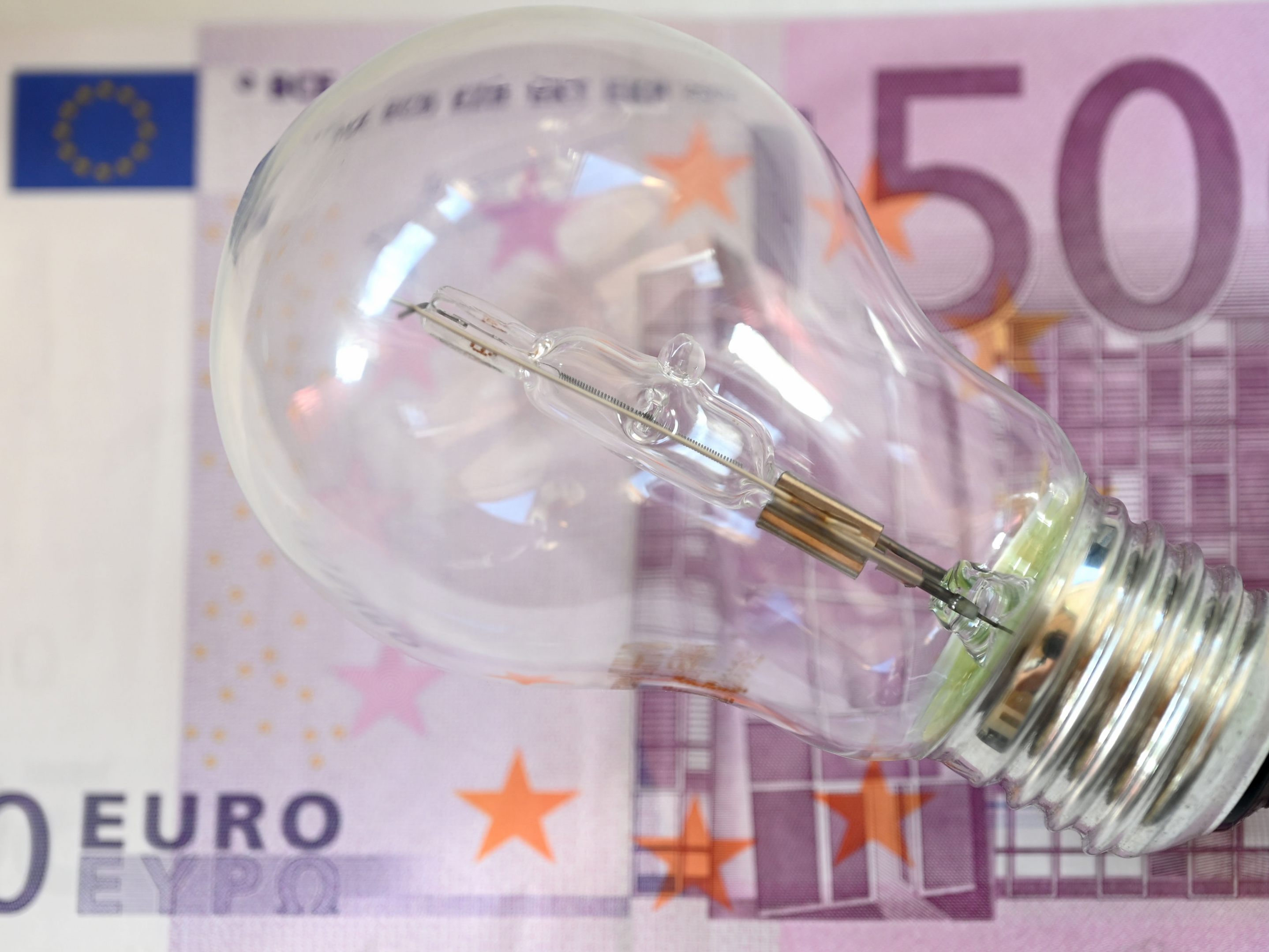 Die EU-Kommission genehmigte Österreich 100 Mio. Euro an Beihilfen. Die EU-Kommission genehmigte Österreich 100 Mio. Euro an Beihilfen.