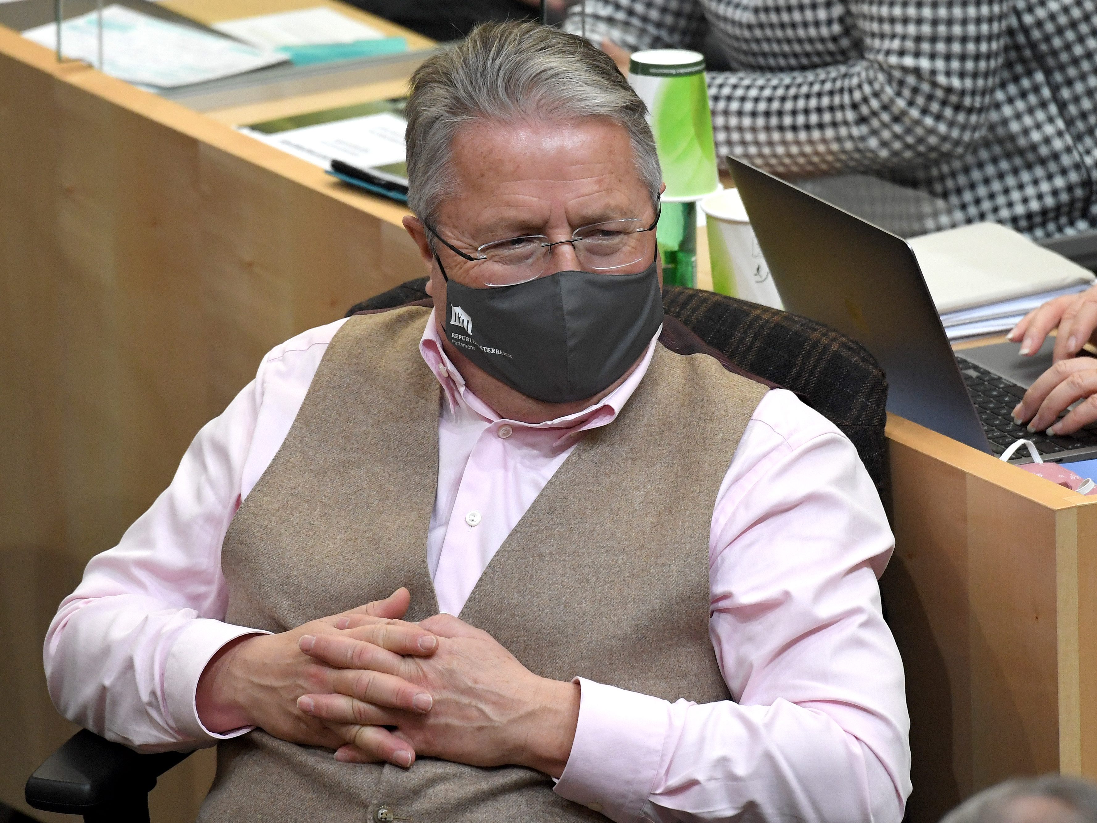 Hörl fordert von der Flugbranche "Fakten und Daten auf den Tisch".