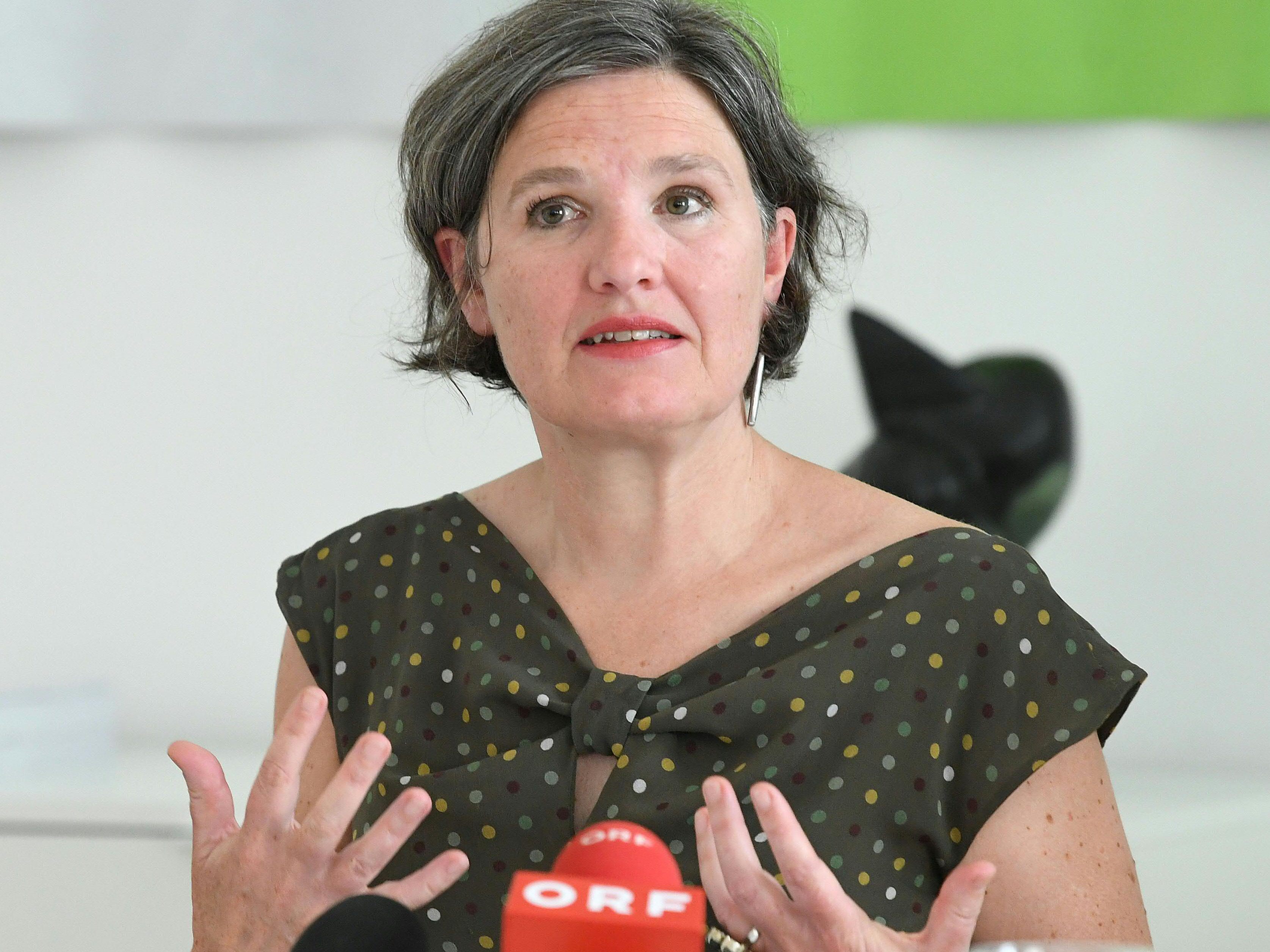 "Möwe"-Geschäftsführerin Hedwig Wölfl sieht das Kinderschutz-Paket als positiv.