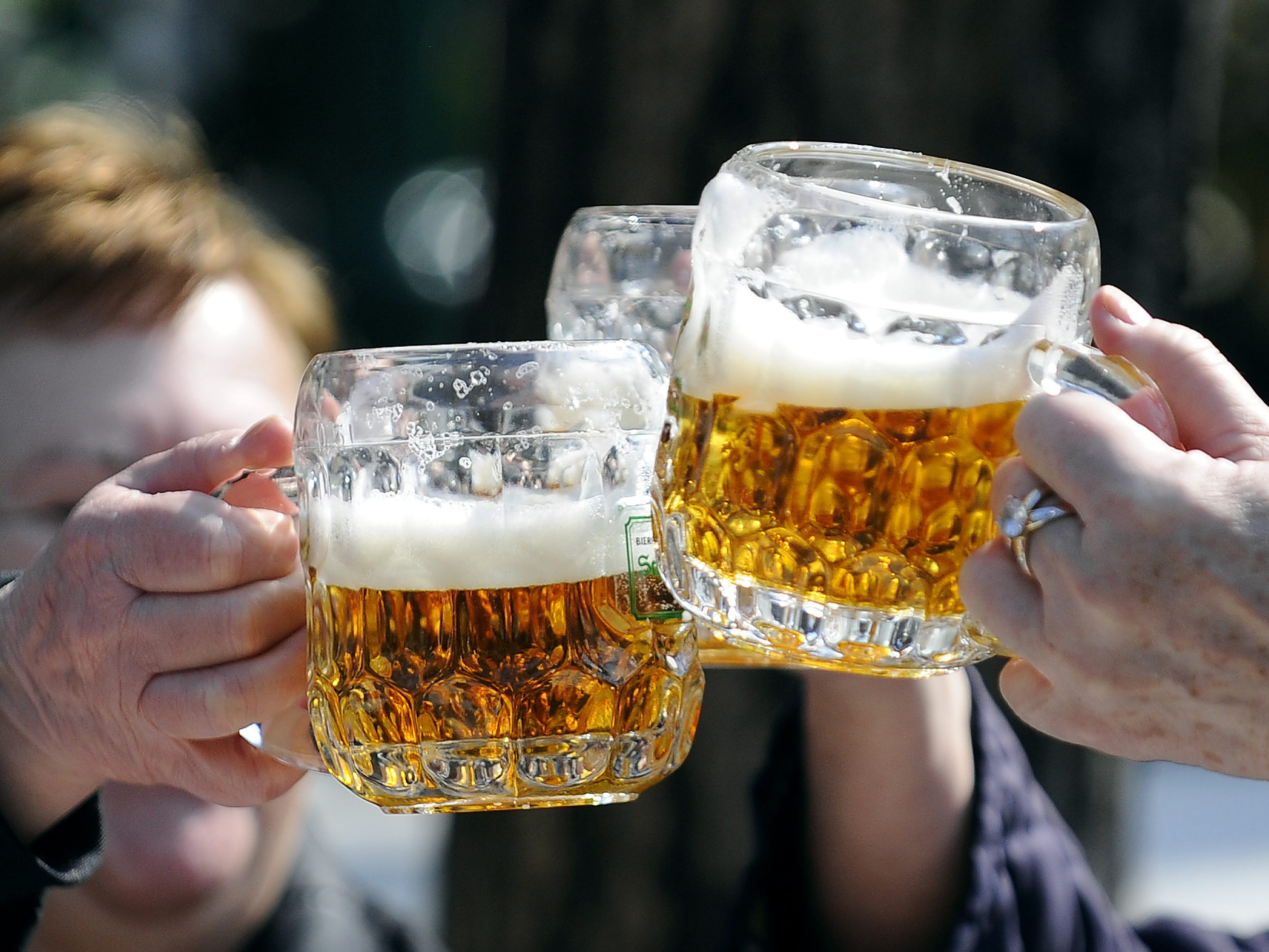 Die Bierpreise für Gastronomen wurden erhöht. Die Bierpreise für Gastronomen wurden erhöht.