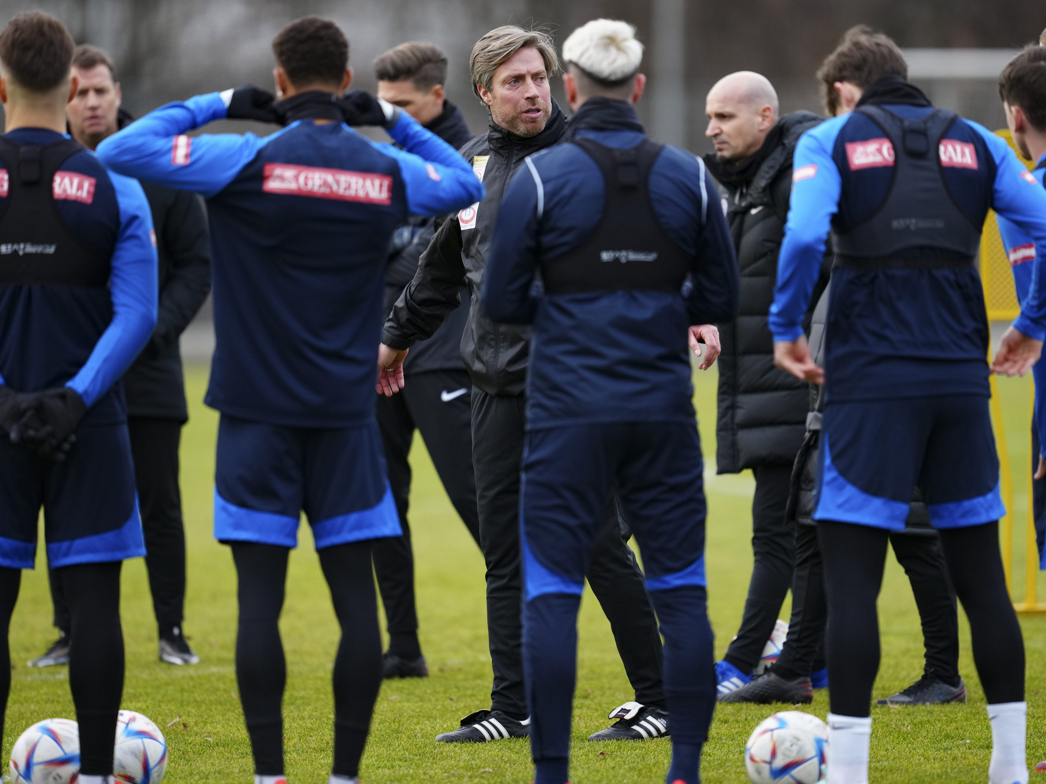 Austria im 1. Test unter Neo-Coach Wimmer nach 3:0 noch 3:4.