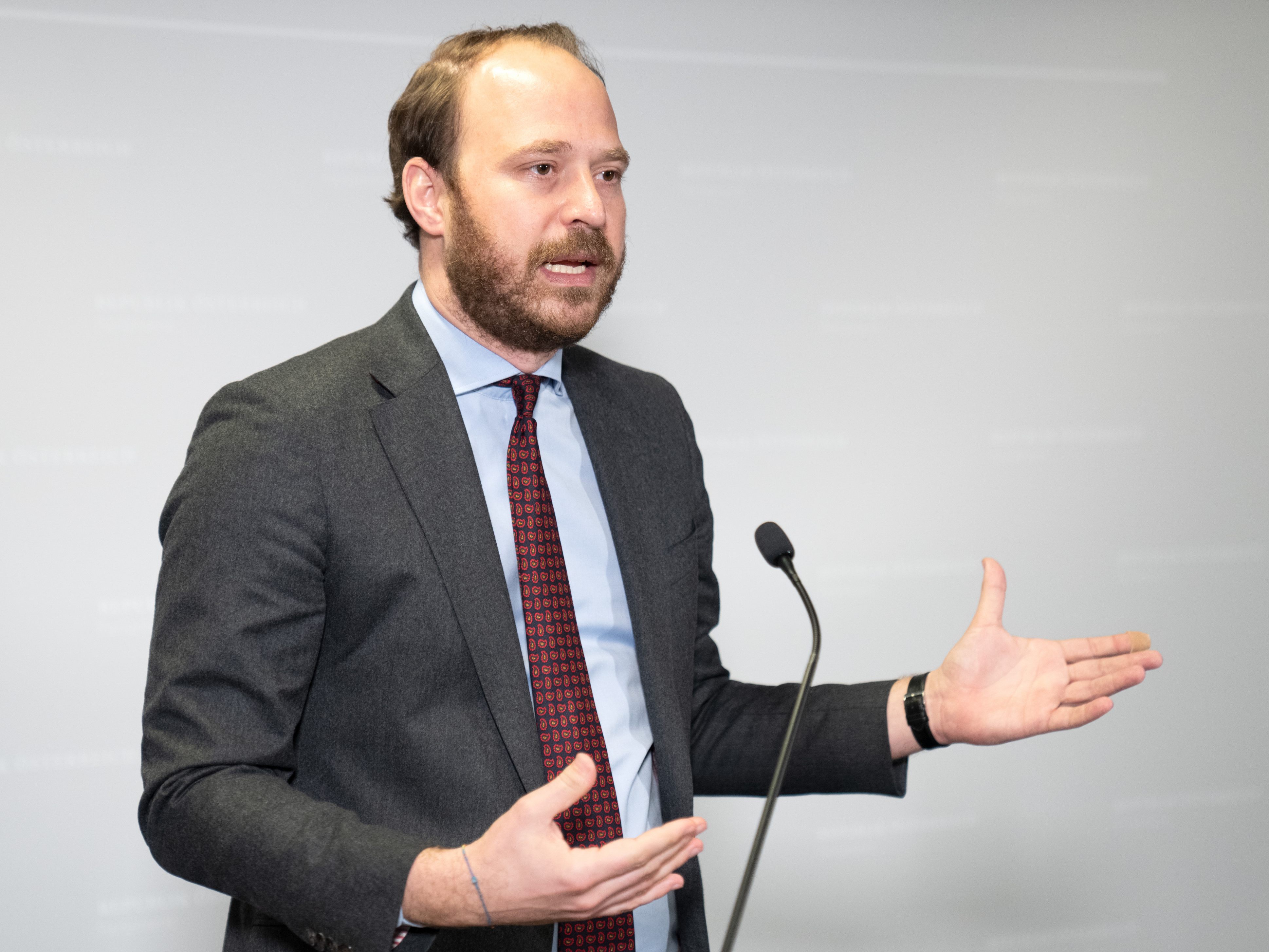 Scherak will das "größtmögliches Publikum" sicherstellen.