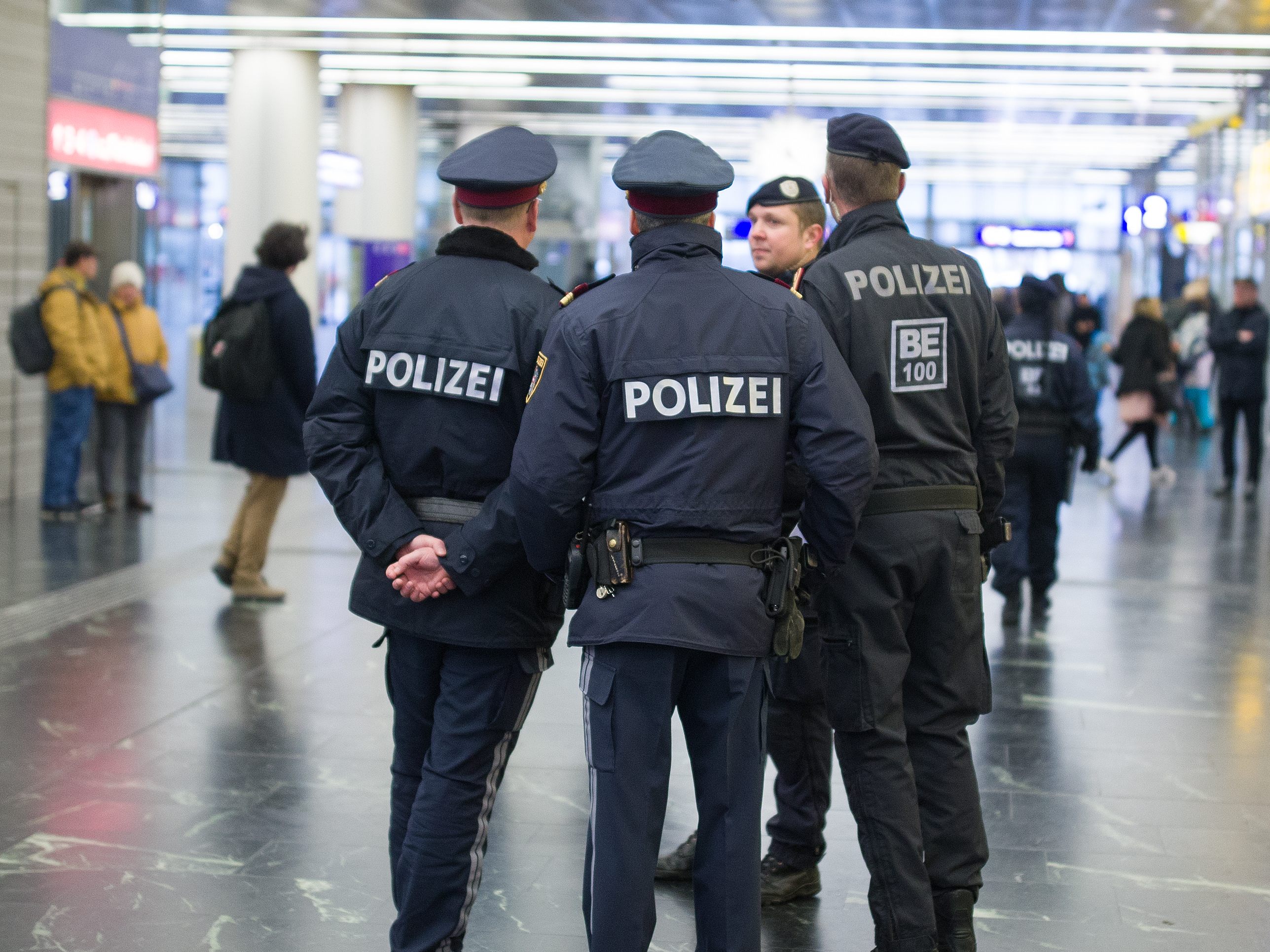 Wegen einer gefährlichen Drohung rückte die Polizei zum Praterstern aus.