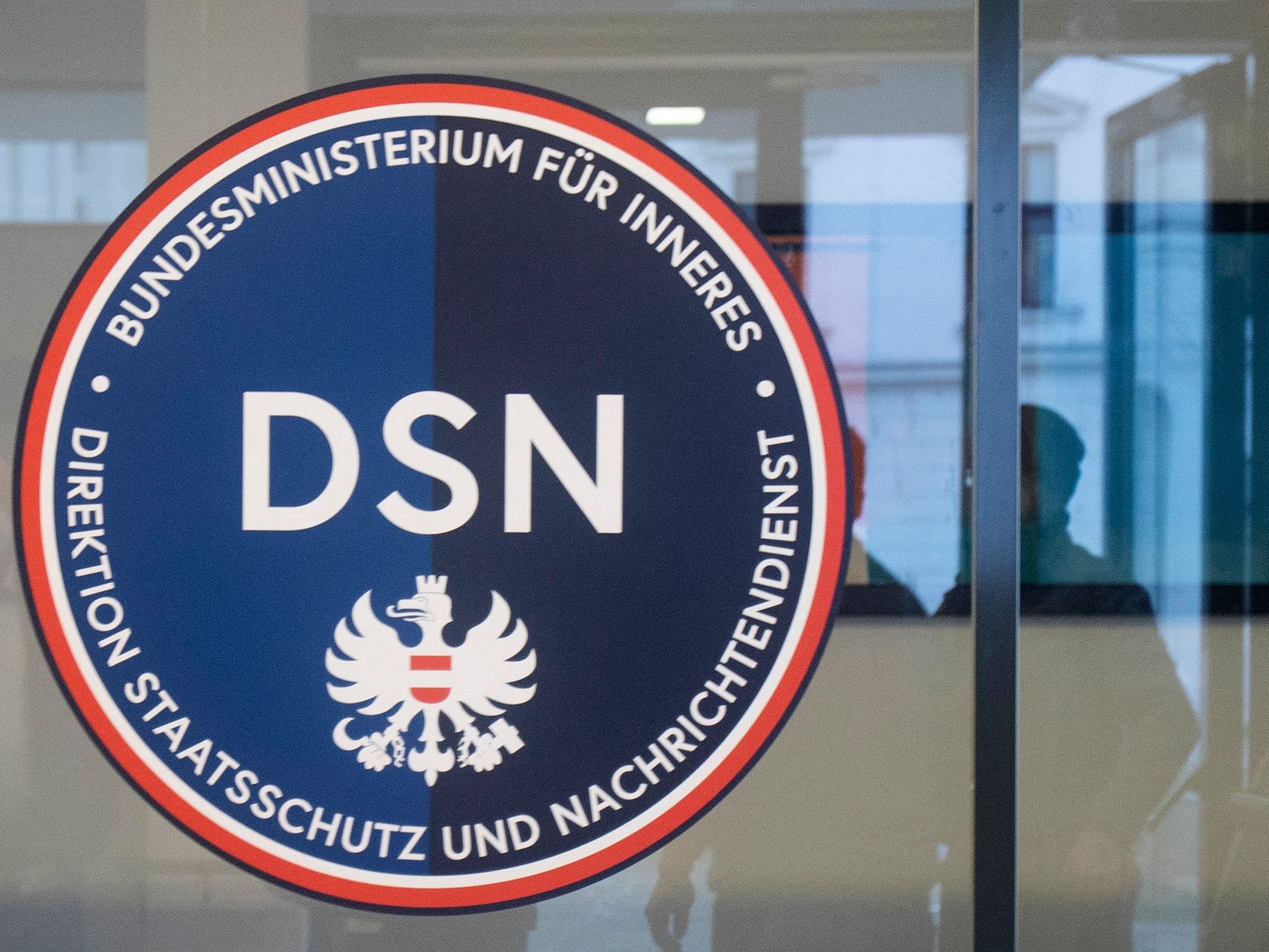 Verfassungsschutzbericht: Staatsverweigerer während Pandemie aktiver.