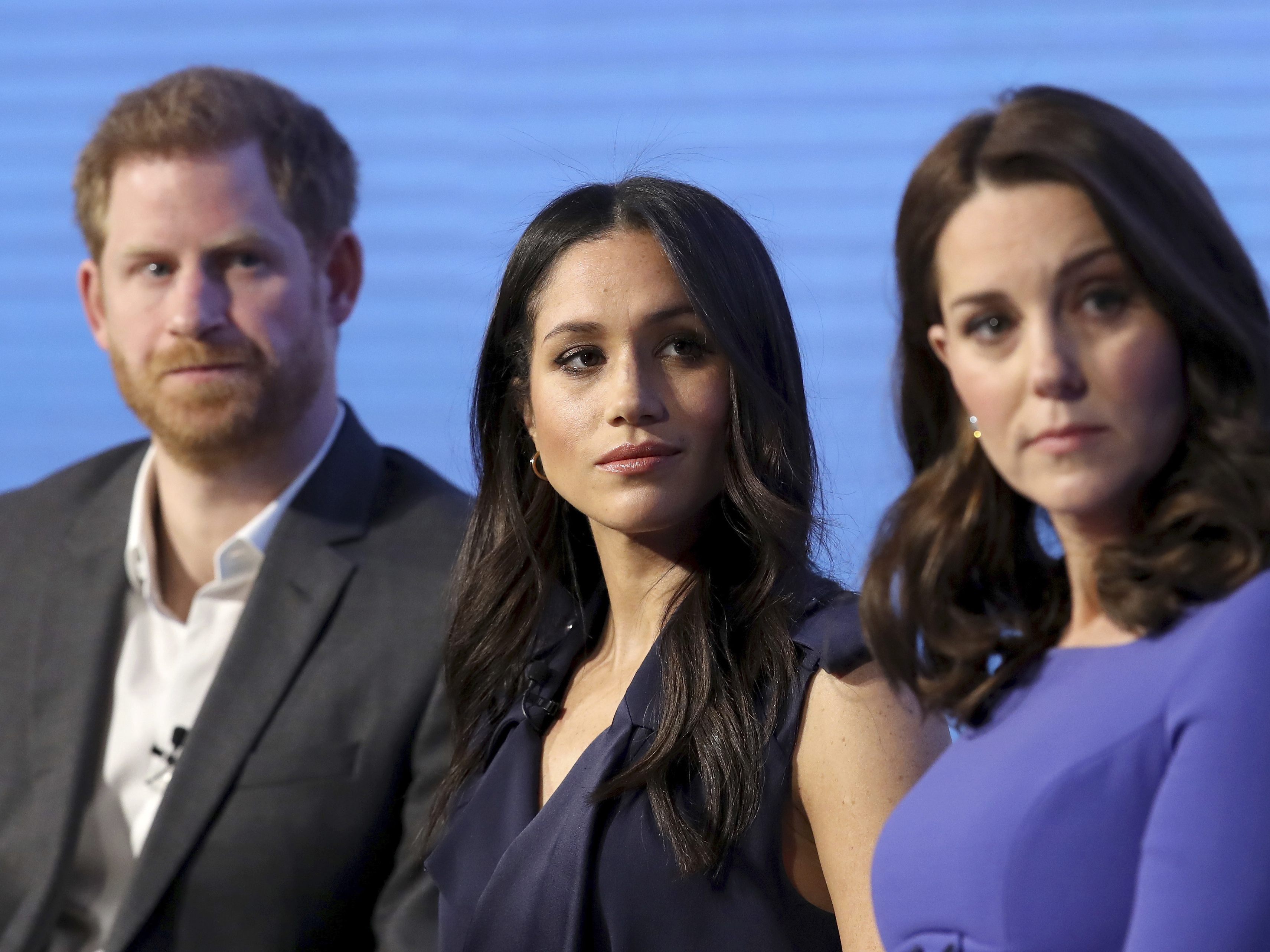 Harry veröffentliche den SMS-Verlauf von Meghan und Kate. Harry veröffentliche den SMS-Verlauf von Meghan und Kate.