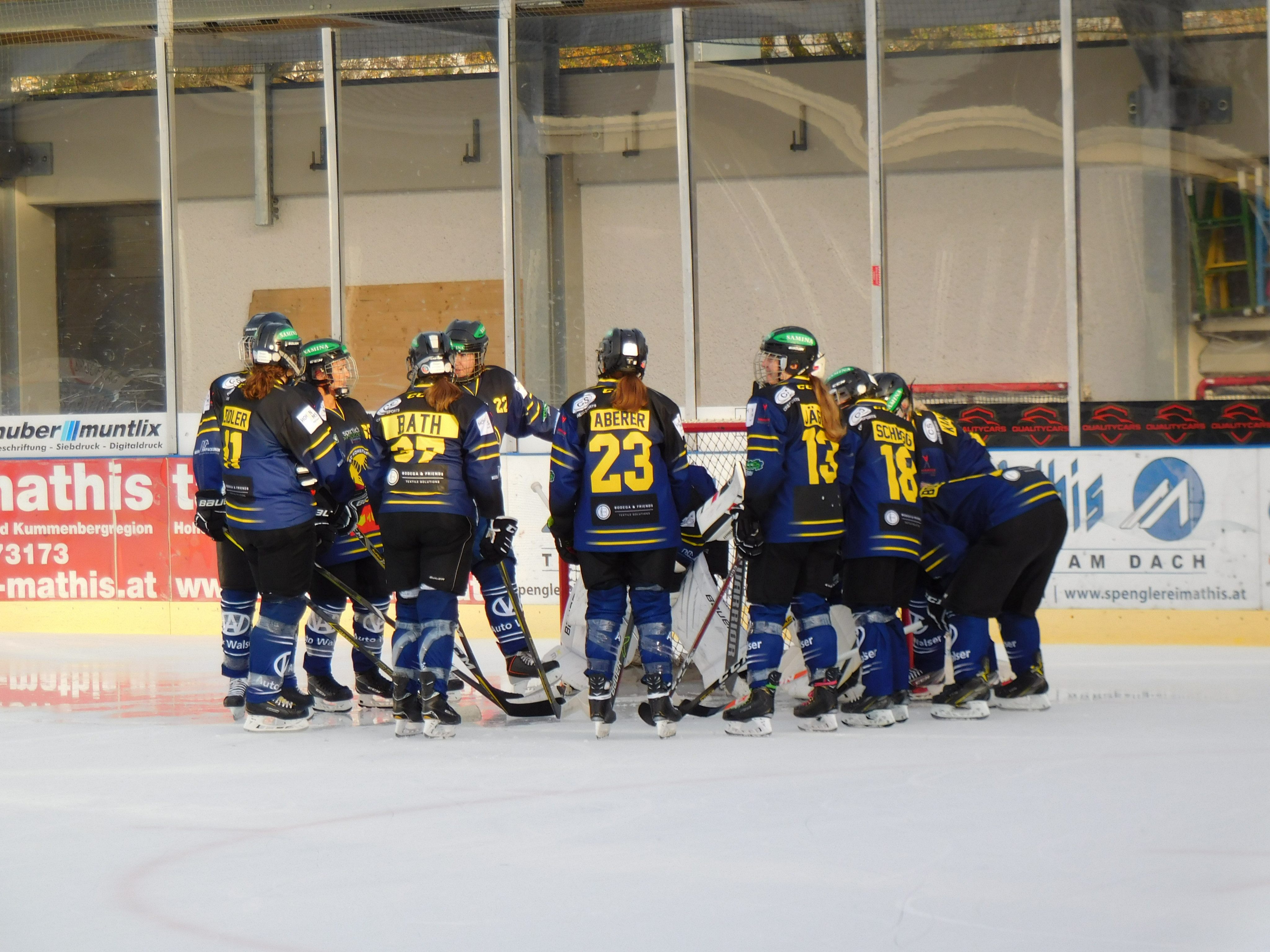 Die HSC-Ladies feierten am Sonntag einen souveränen 9:0-Testspielerfolg gegen das Team aus Lindau/Lindenberg Die HSC-Ladies feierten am Sonntag einen souveränen 9:0-Testspielerfolg gegen das Team aus Lindau/Lindenberg