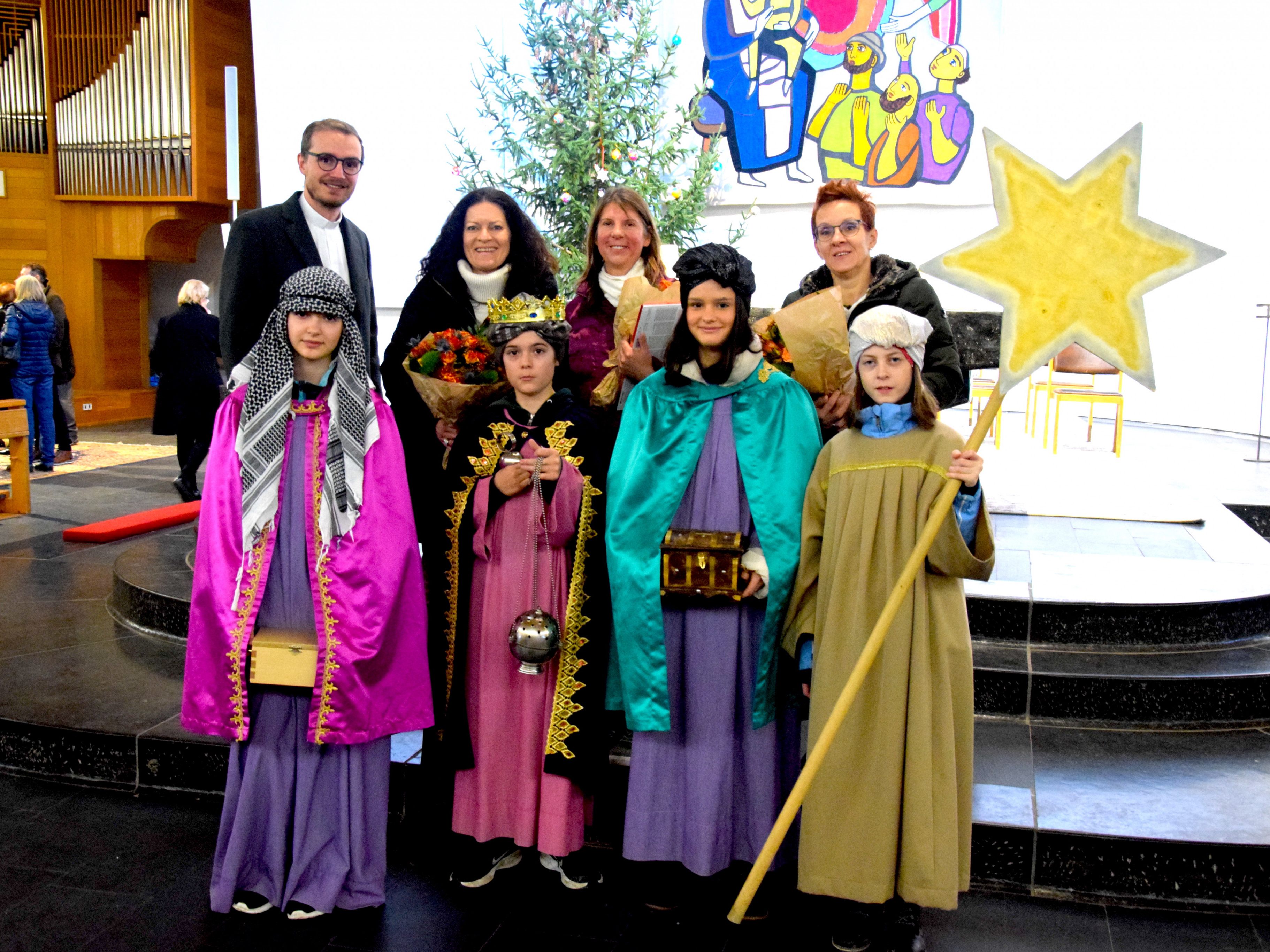 Sternsinger in der Bürser Friedenskirche