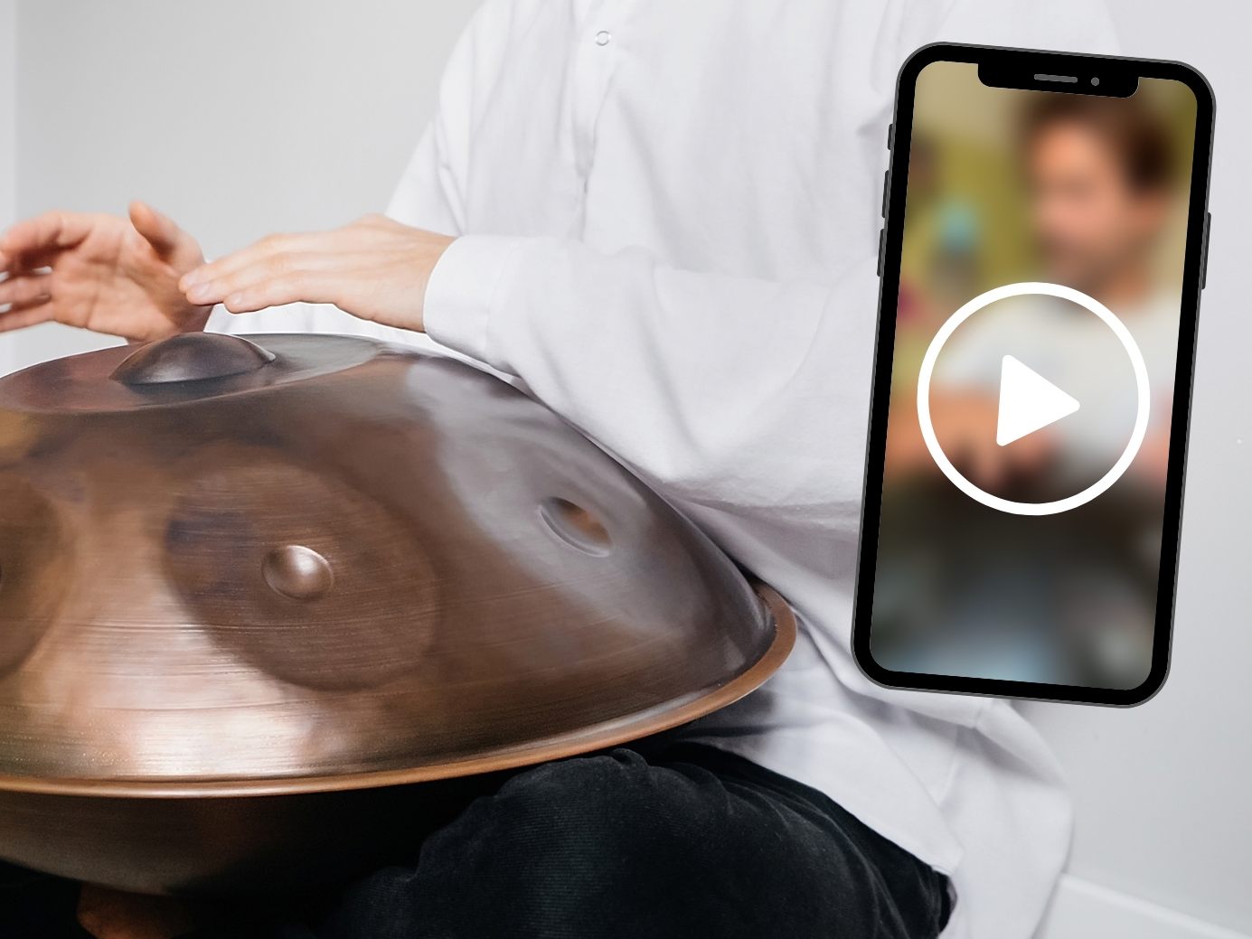 Die Handpan ist ein Blechklanginstrument, das mit den Händen gespielt wird.