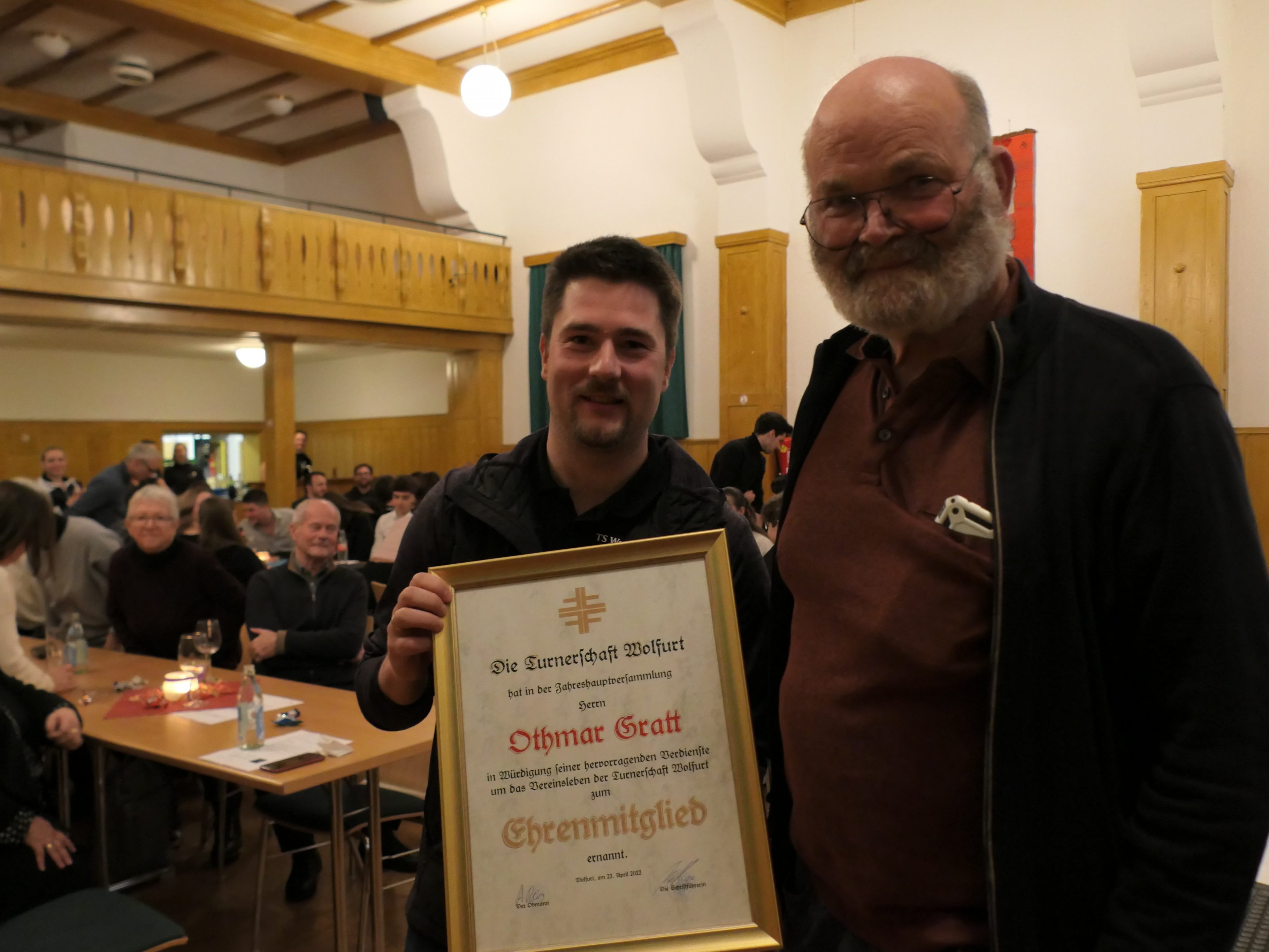 Othmar Gratt wurde die Ehrenmitgliedschaft verliehen. Othmar Gratt wurde die Ehrenmitgliedschaft verliehen.