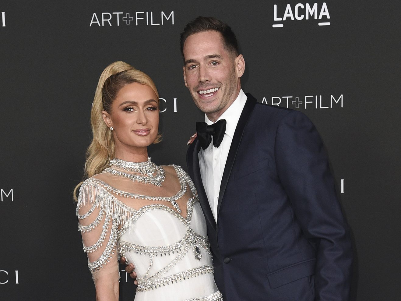 Paris Hilton und Carter Reum sind Eltern eines Sohnes geworden.