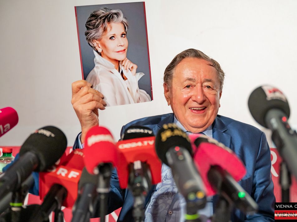 26012023 PK mit Bekanntgabe des Gastes von Baumeister Lugner beim Opernball 2023