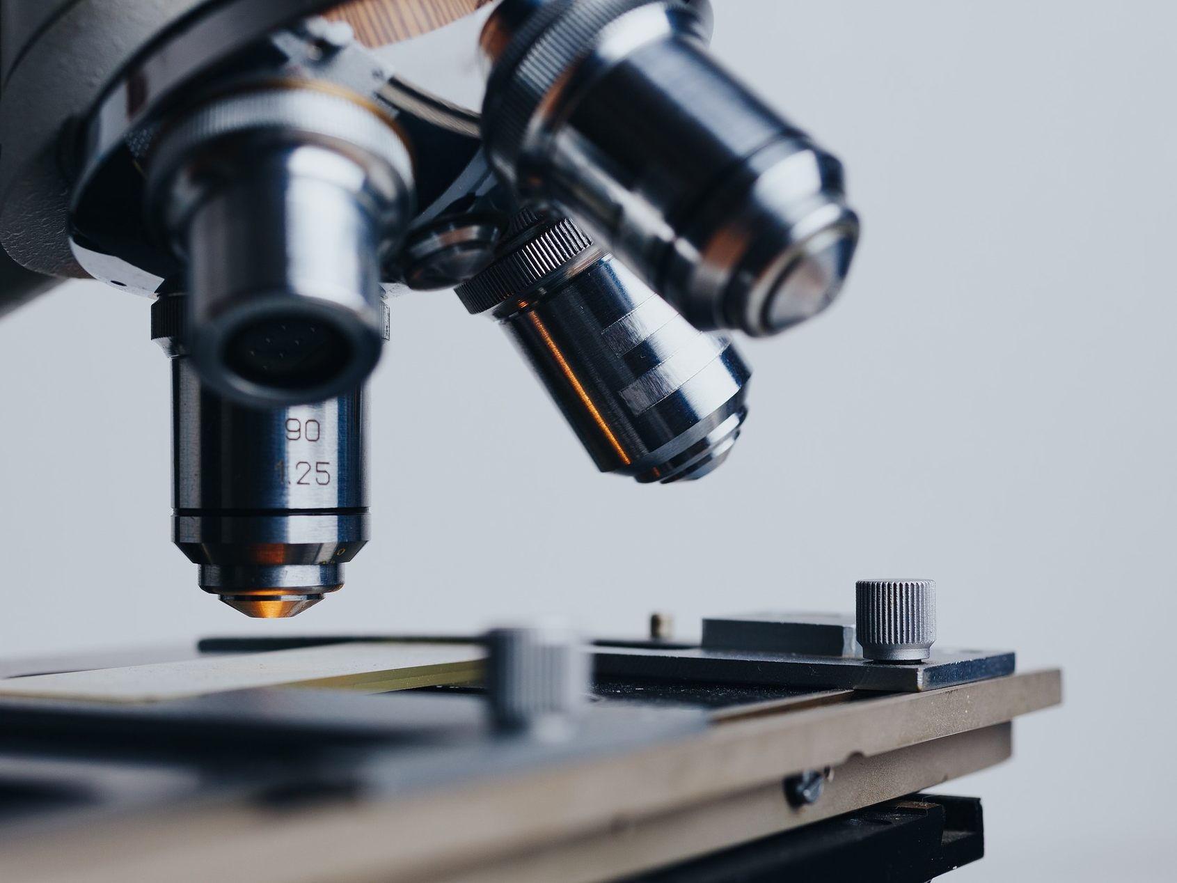 Laut einer Studie seien die Österreicher eher dessinteressiert, als skeptisch gegenüber der Wissenschaft. Laut einer Studie seien die Österreicher eher dessinteressiert, als skeptisch gegenüber der Wissenschaft.