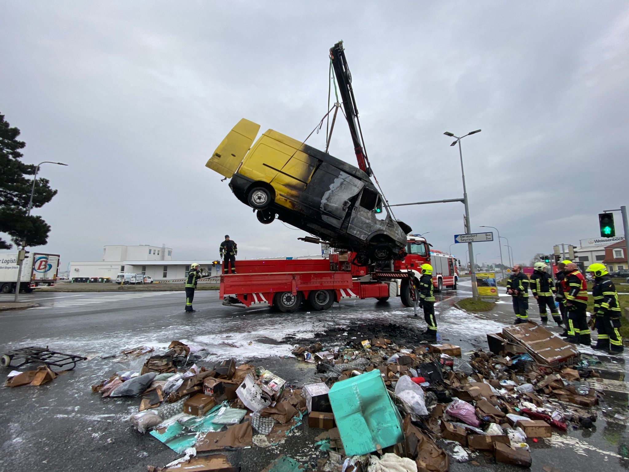 Der Kleintransporter-Brand konnte rasch gelöscht werden.