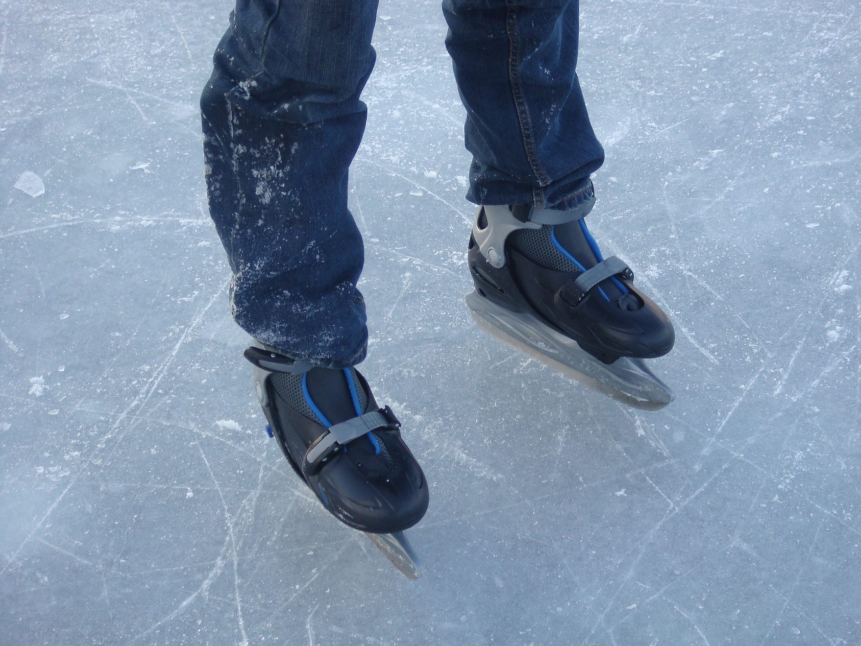 Der KFV plädiert für besondere Vorsicht beim Eislaufen auf Natureis. Der KFV plädiert für besondere Vorsicht beim Eislaufen auf Natureis.