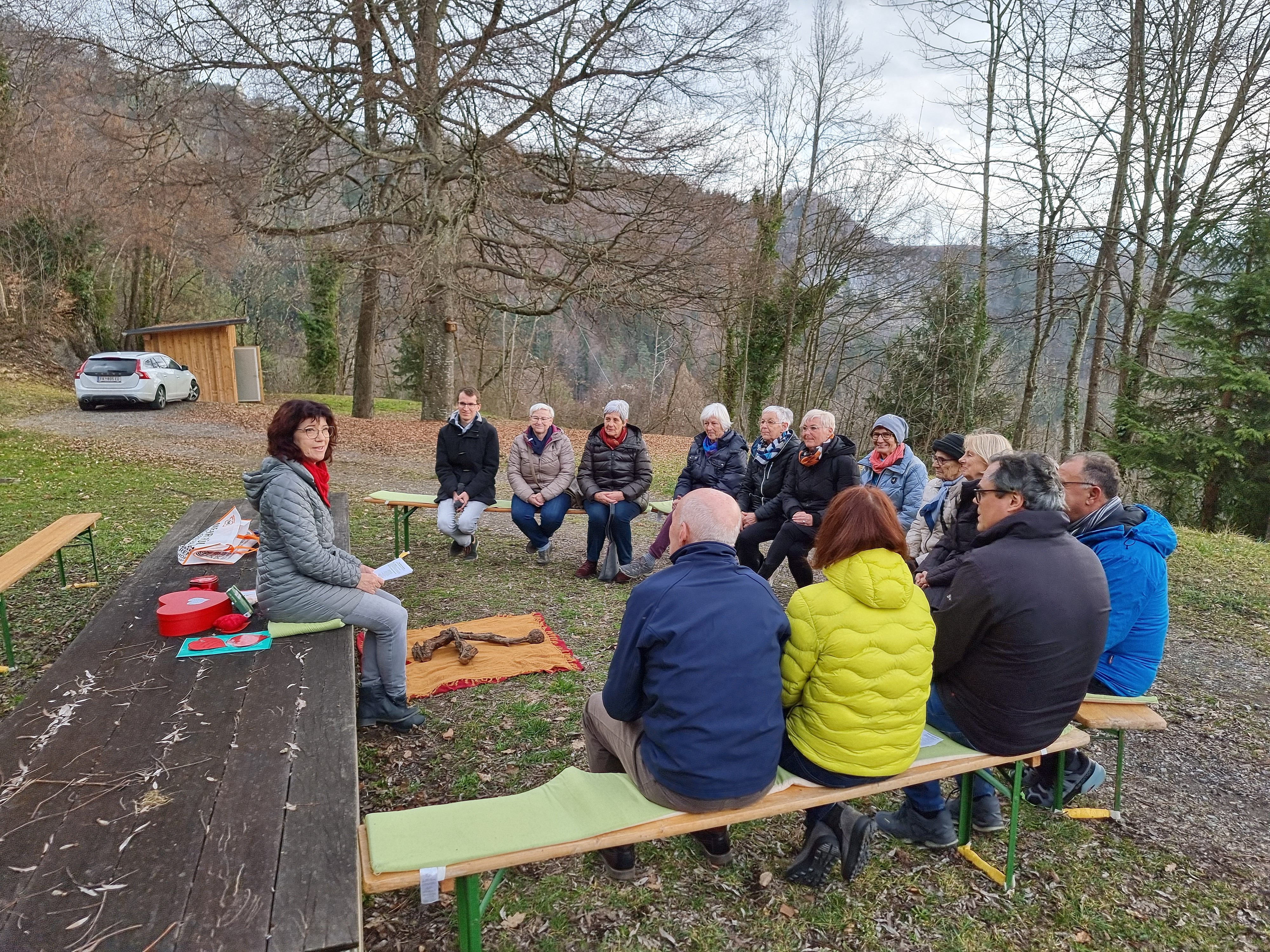 Besinnlicher Start in die Fastenzeit bei der Familienkapelle. Besinnlicher Start in die Fastenzeit bei der Familienkapelle.