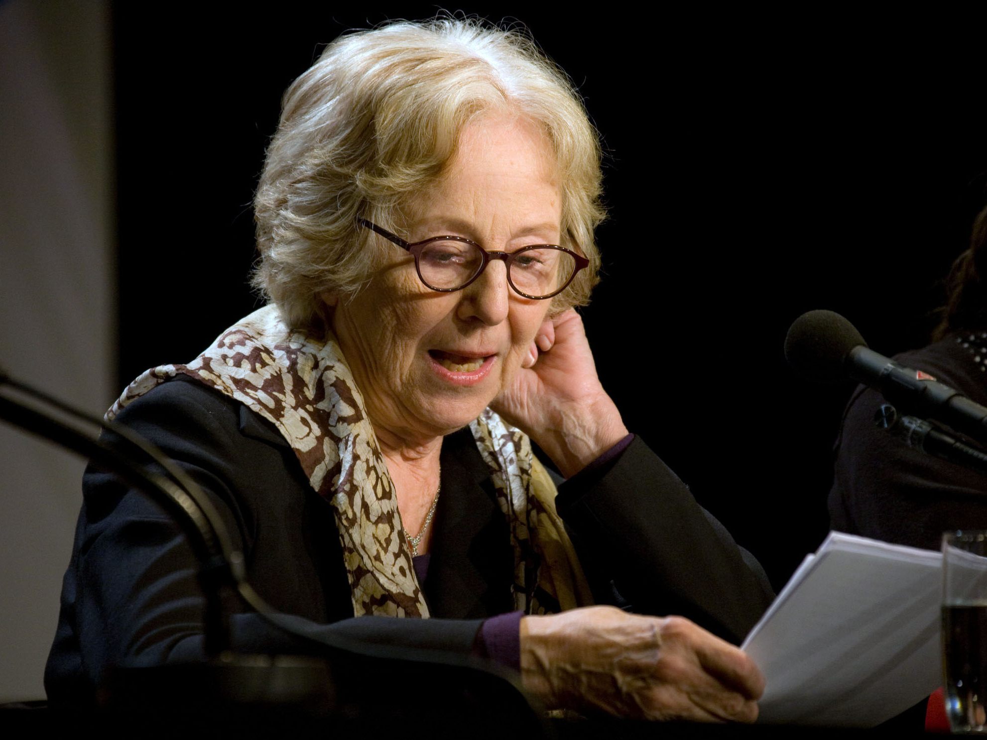 Bibiana Zeller feiert ihren 95. Geburtstag. Bibiana Zeller feiert ihren 95. Geburtstag.