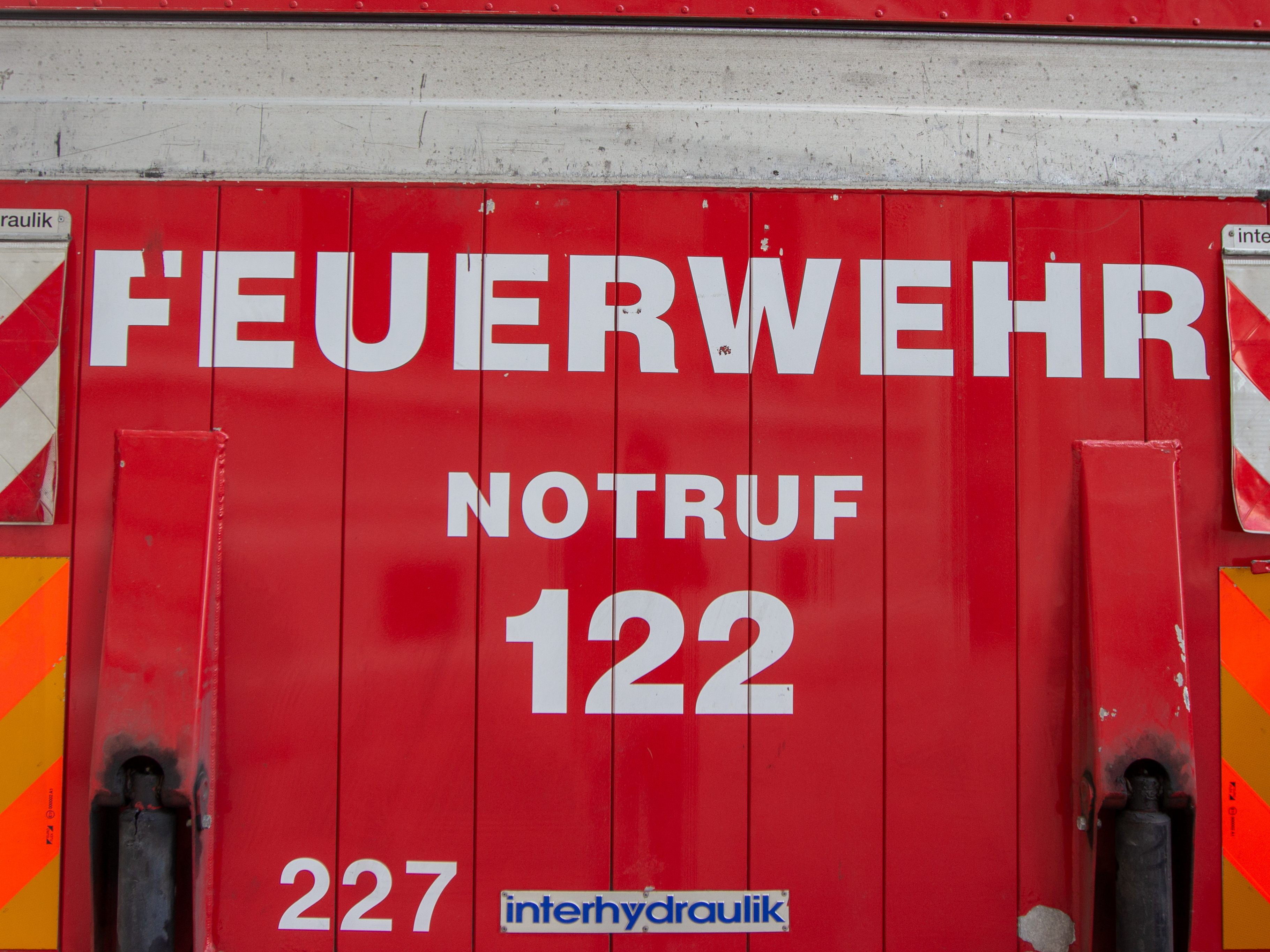 Ein Toter nach Wohnungsbrand in Niederösterreich.
