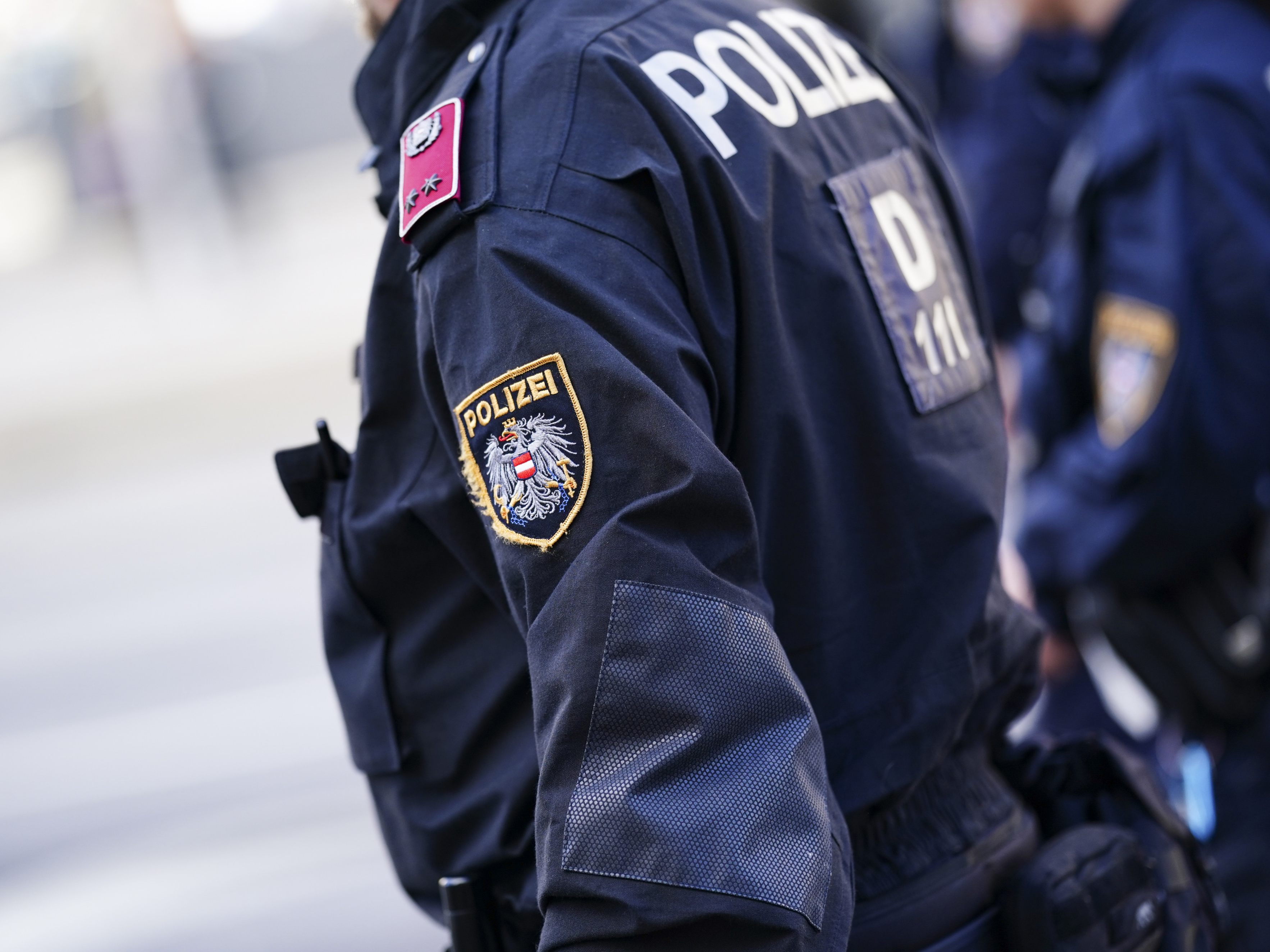 Die Wiener Polizei warnt erneut vor "falschen Polizisten".