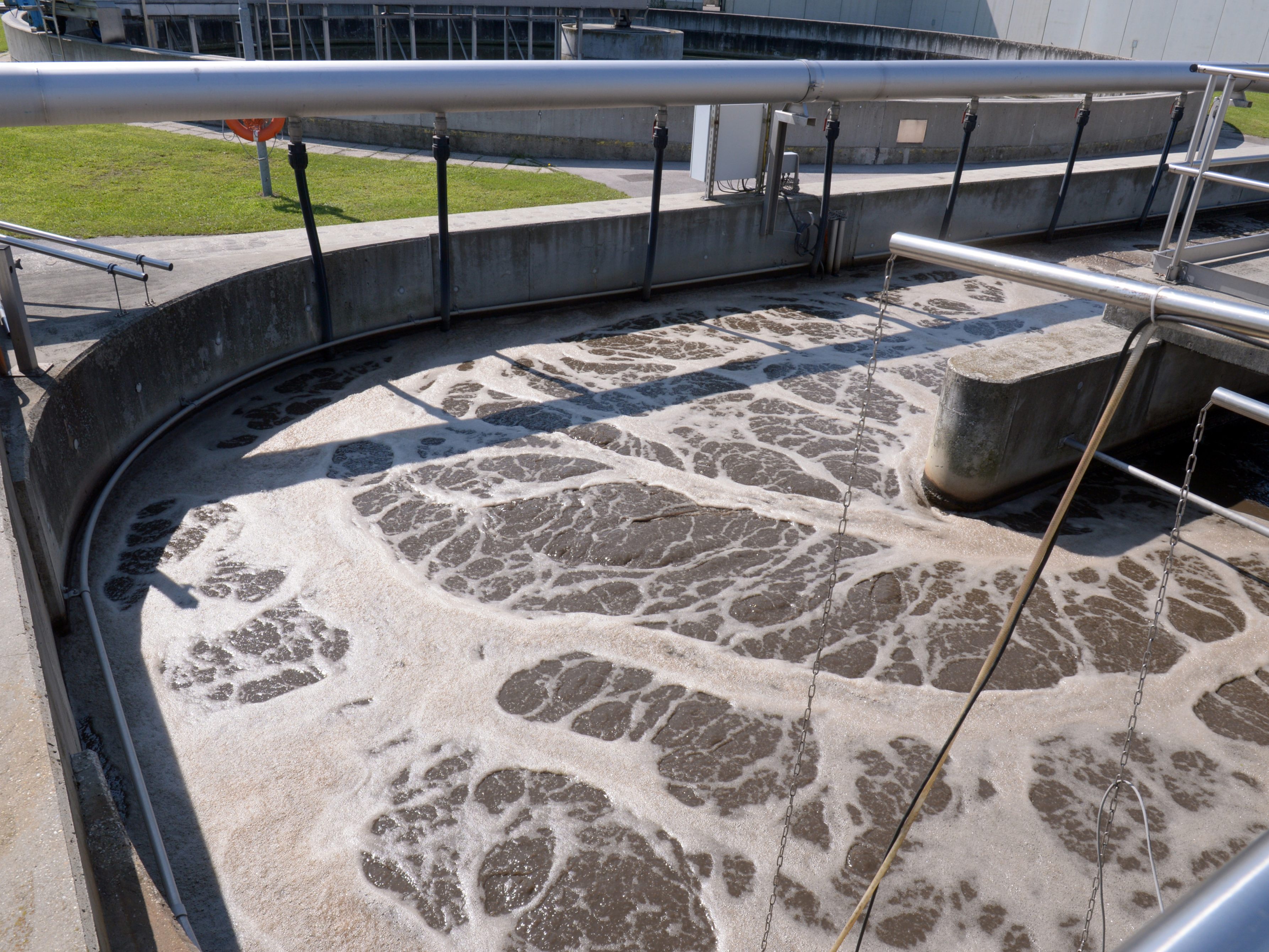 Wiener Forscher wollen mit Hilfe der Süßstoff-Konzentration im Trinkwasser, die Herkunft des Wassers feststellen. Wiener Forscher wollen mit Hilfe der Süßstoff-Konzentration im Trinkwasser, die Herkunft des Wassers feststellen.