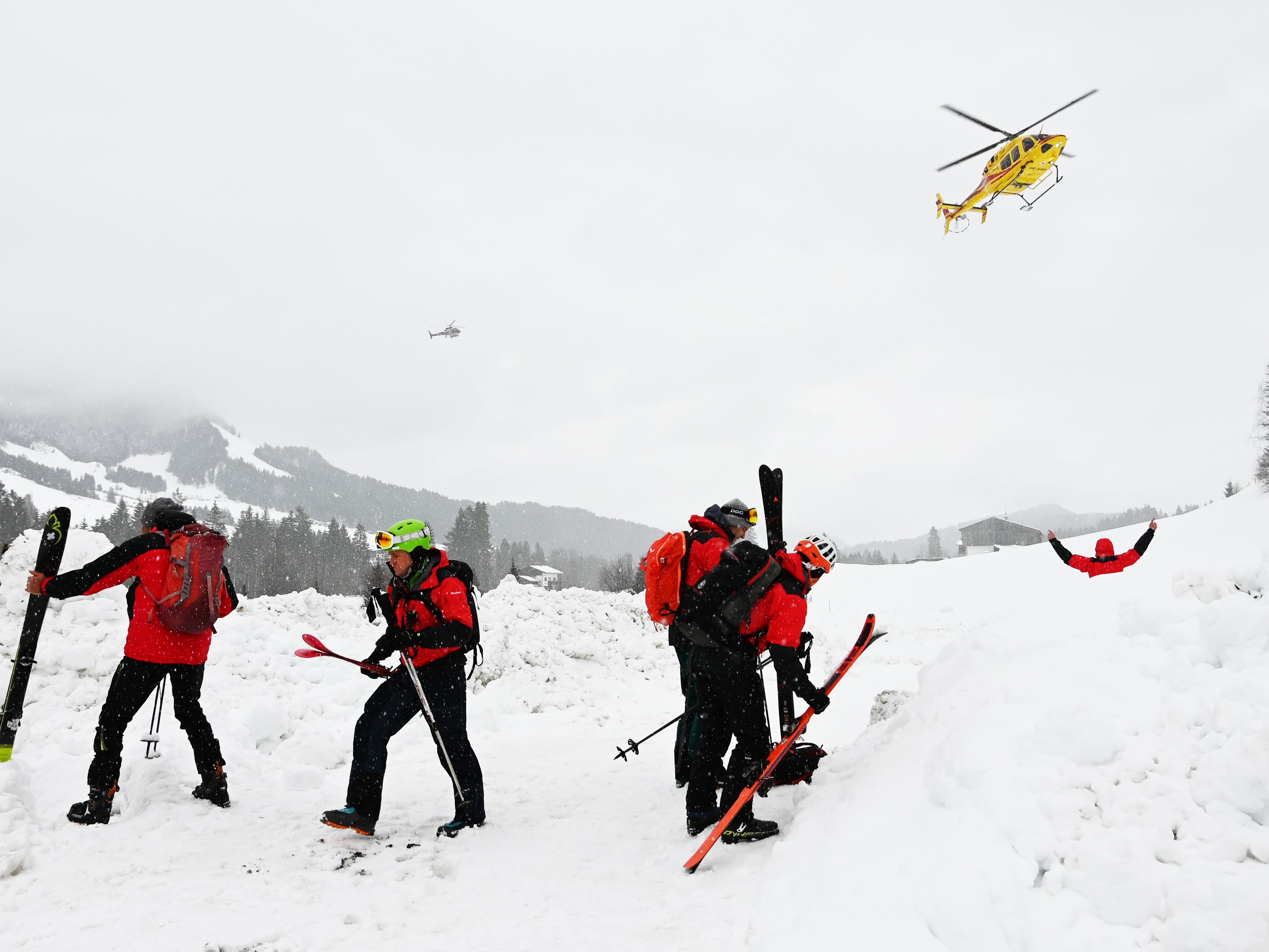 Die Lawinensituation spitze sich am Samstag in Westösterreich weiter zu. Die Lawinensituation spitze sich am Samstag in Westösterreich weiter zu.
