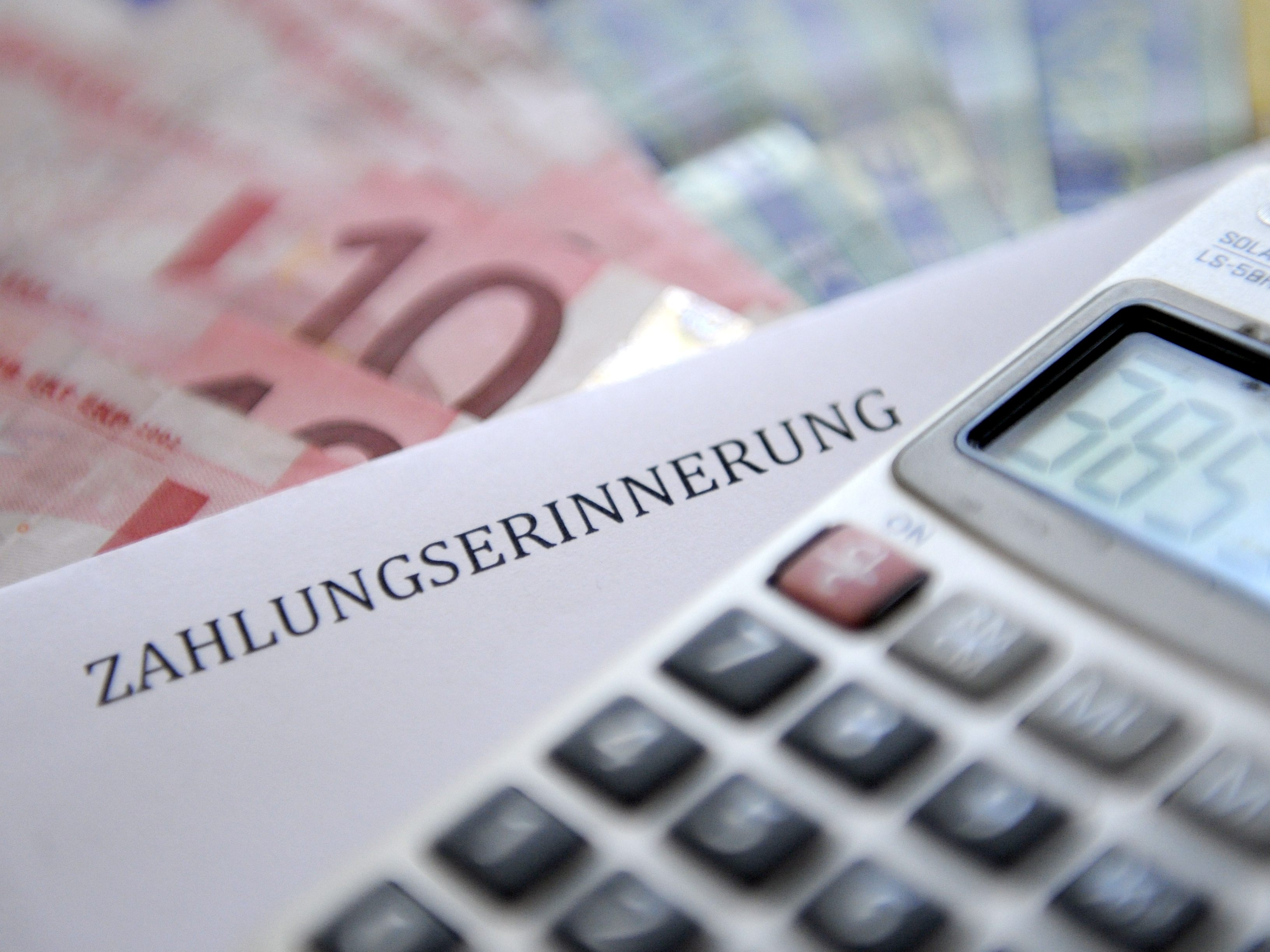 Immer mehr Menschen suchen Hilfe bei der Schuldnerberatung. Immer mehr Menschen suchen Hilfe bei der Schuldnerberatung.