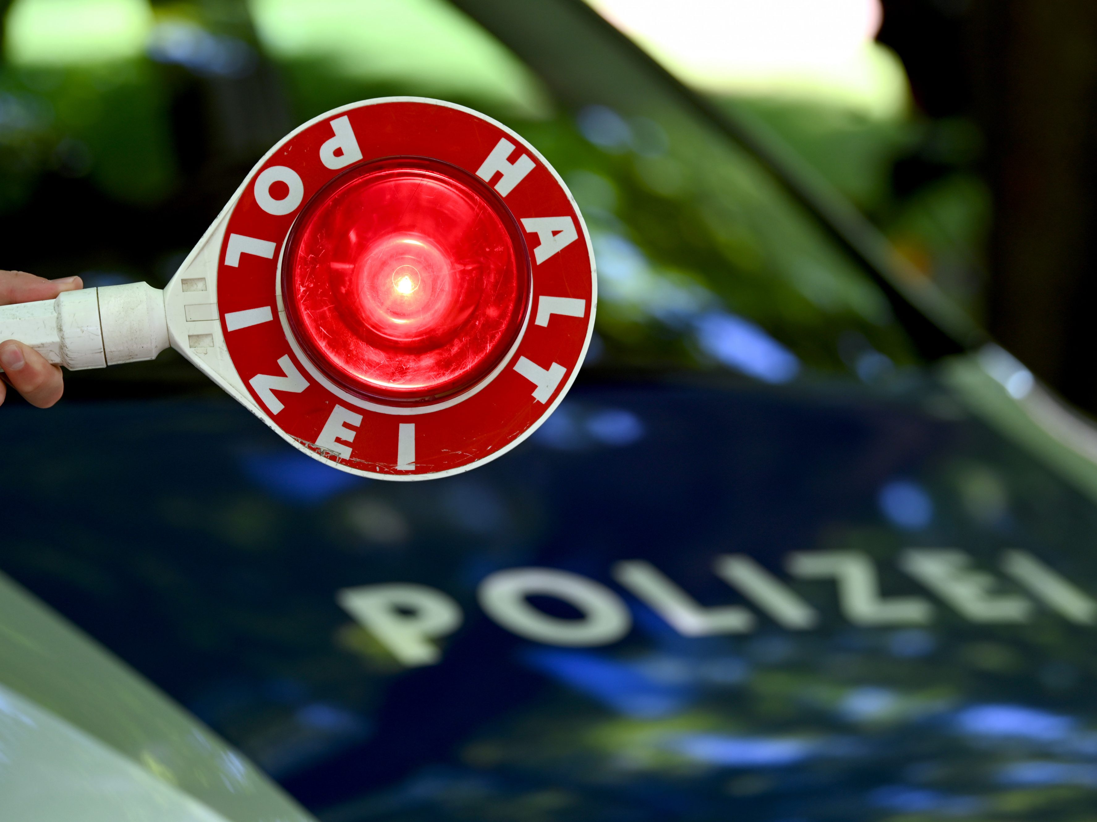 Ein Führerschein-Neuling wurde im Burgenland mit stark erhöhter Geschwindigkeit erwischt.