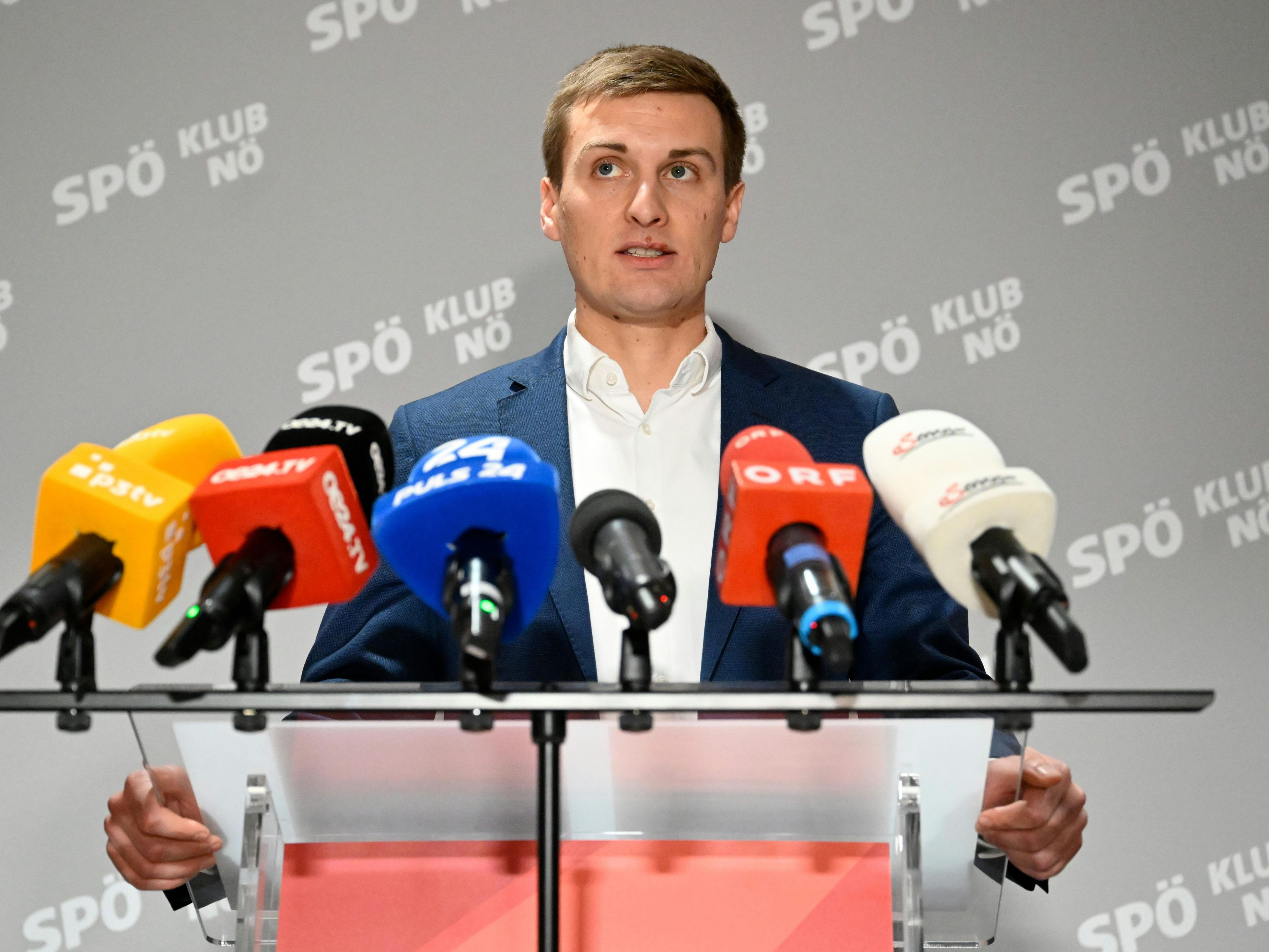 Für die SPÖ leitet der designierte Landesparteivorsitzende Sven Hergovich die Verhandlungen.