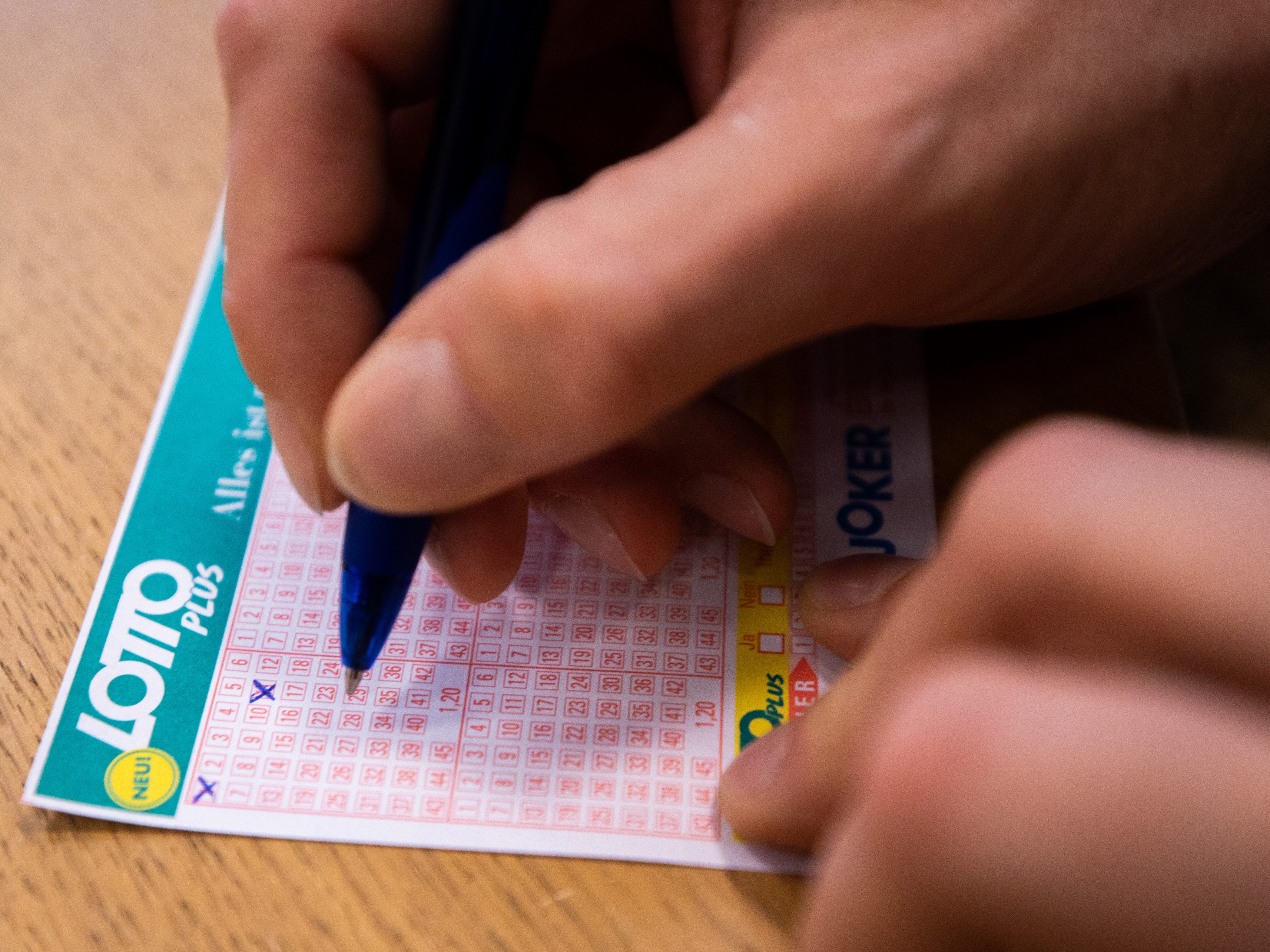 Bei der Bonusziehung am Freitag wartet ein Lotto-Jackpot. Bei der Bonusziehung am Freitag wartet ein Lotto-Jackpot.