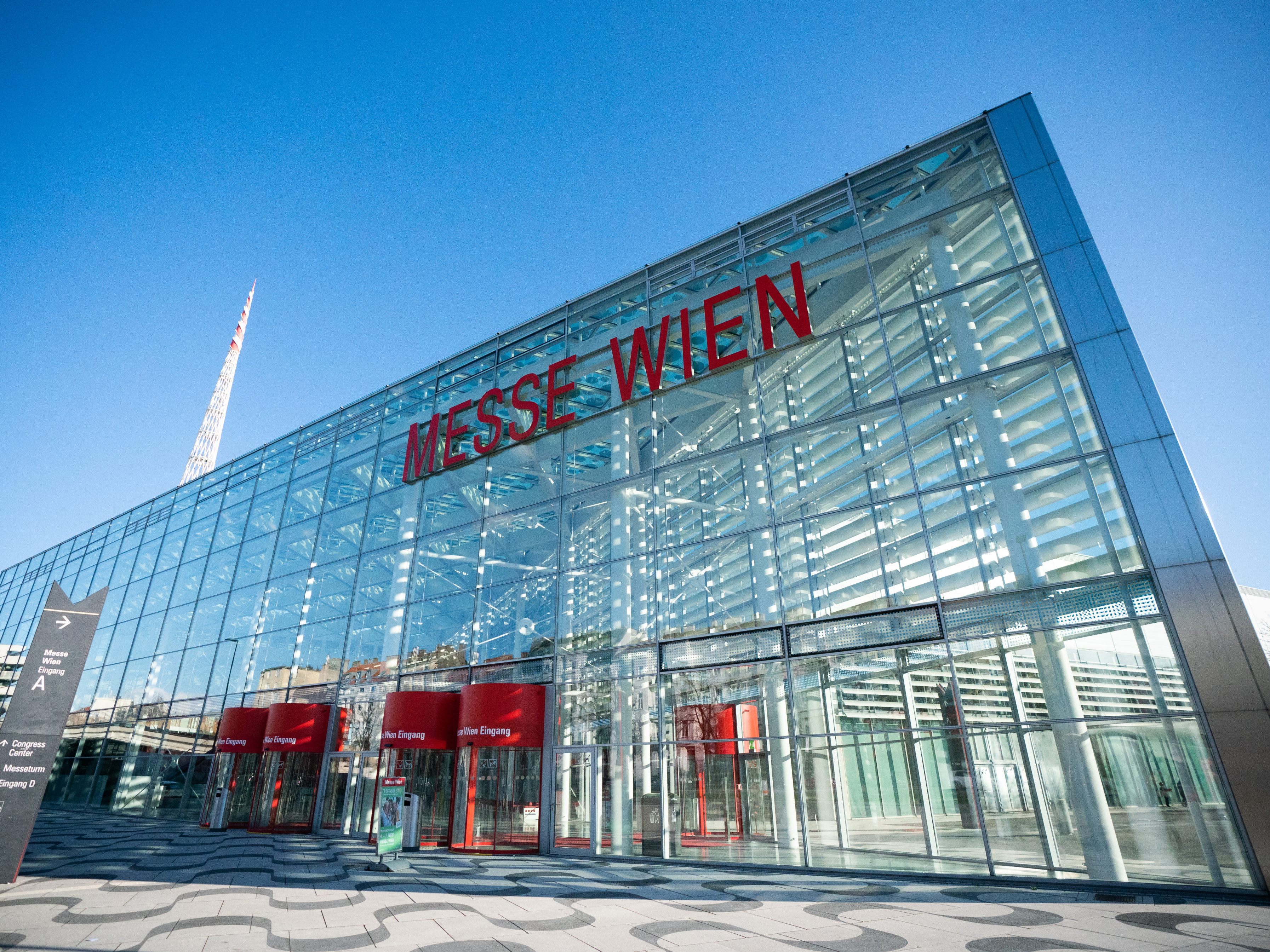 Ferienmesse Wien findet erstmals seit Corona wieder vor Ort statt.