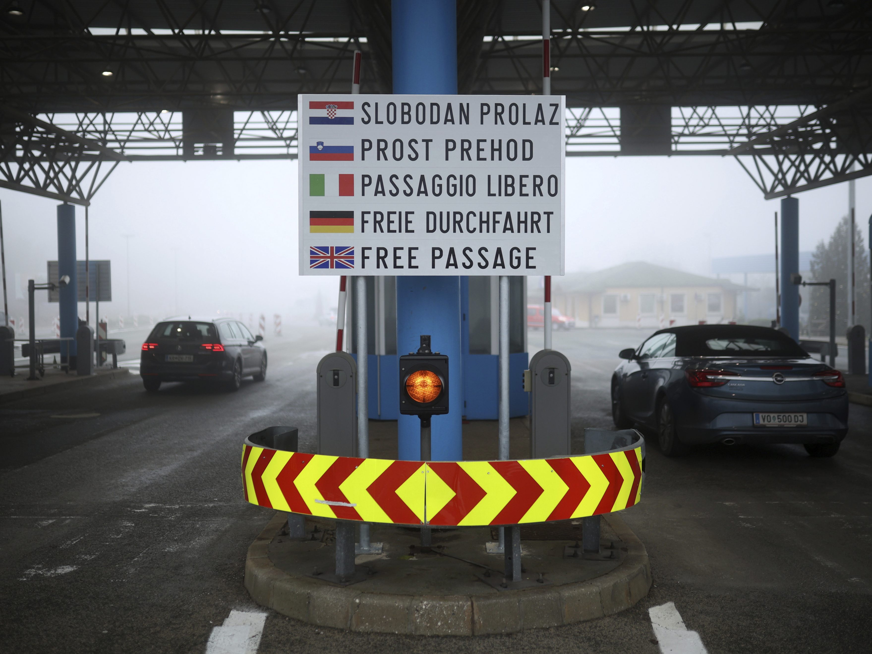 Die Suche nach Auswegen aus der Schengen-Krise geht weiter. Die Suche nach Auswegen aus der Schengen-Krise geht weiter.