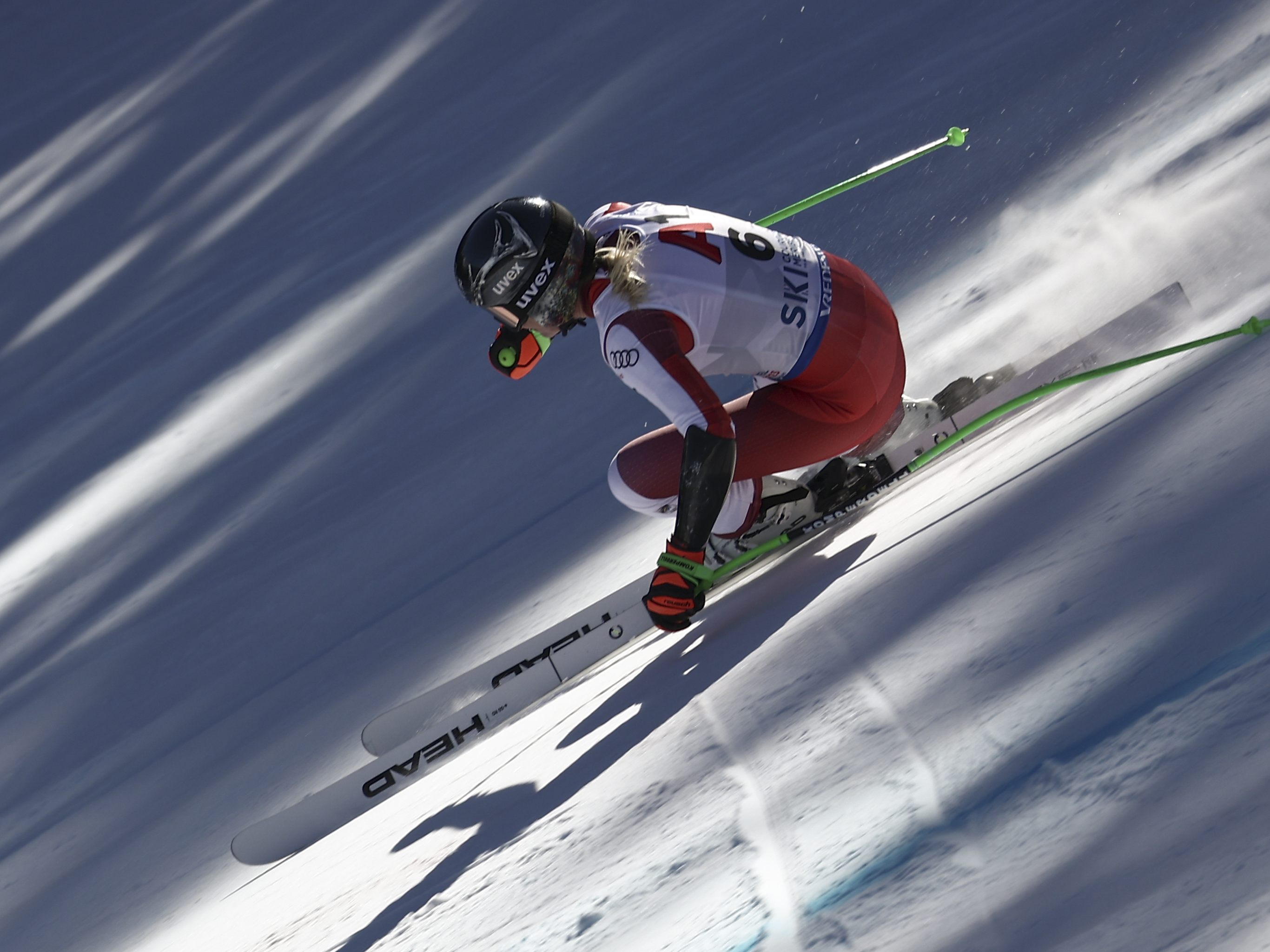 Hütter ließ im Super-G bei Ski-WM Mowinckel und Gut-Behrami hinter sich.