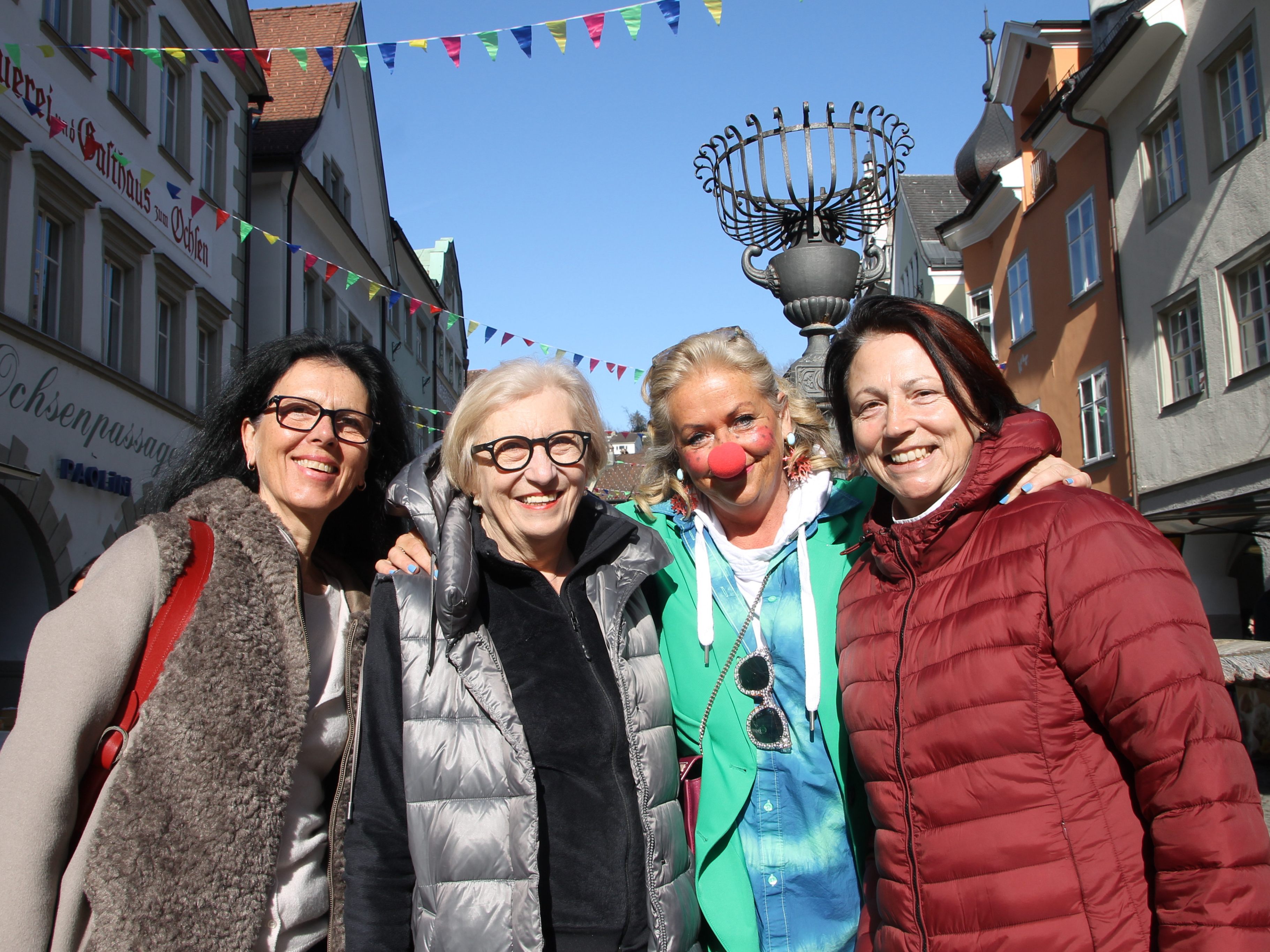 Marlene, Waltraud und Beatrix gemeinsam mit Stefanie Purtscher ("Unser Markt") Marlene, Waltraud und Beatrix gemeinsam mit Stefanie Purtscher ("Unser Markt")