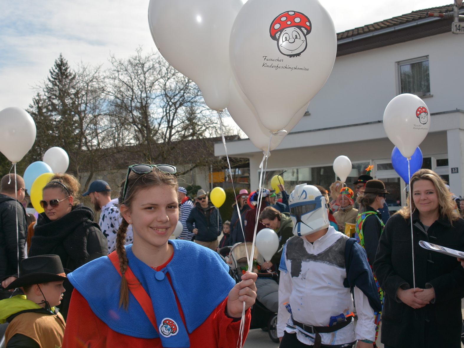 Super Stimmung und Traumwetter beim Kinderfasching. Super Stimmung und Traumwetter beim Kinderfasching.