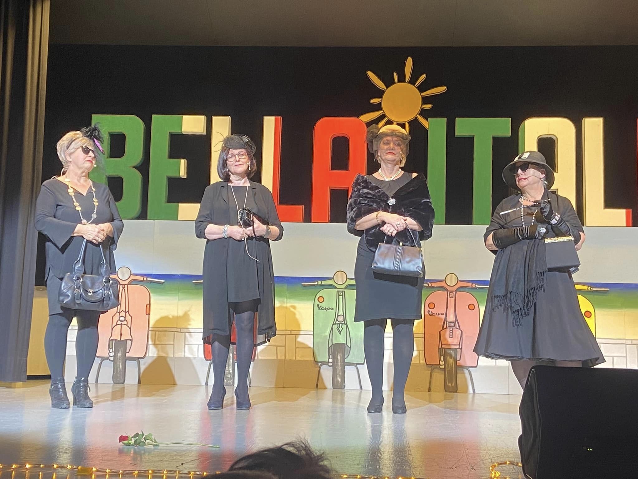 Uschi Erath, Christl Kerschbaumer, Marion Gohm, Margot Gabriel und Norbert Erath Uschi Erath, Christl Kerschbaumer, Marion Gohm, Margot Gabriel und Norbert Erath