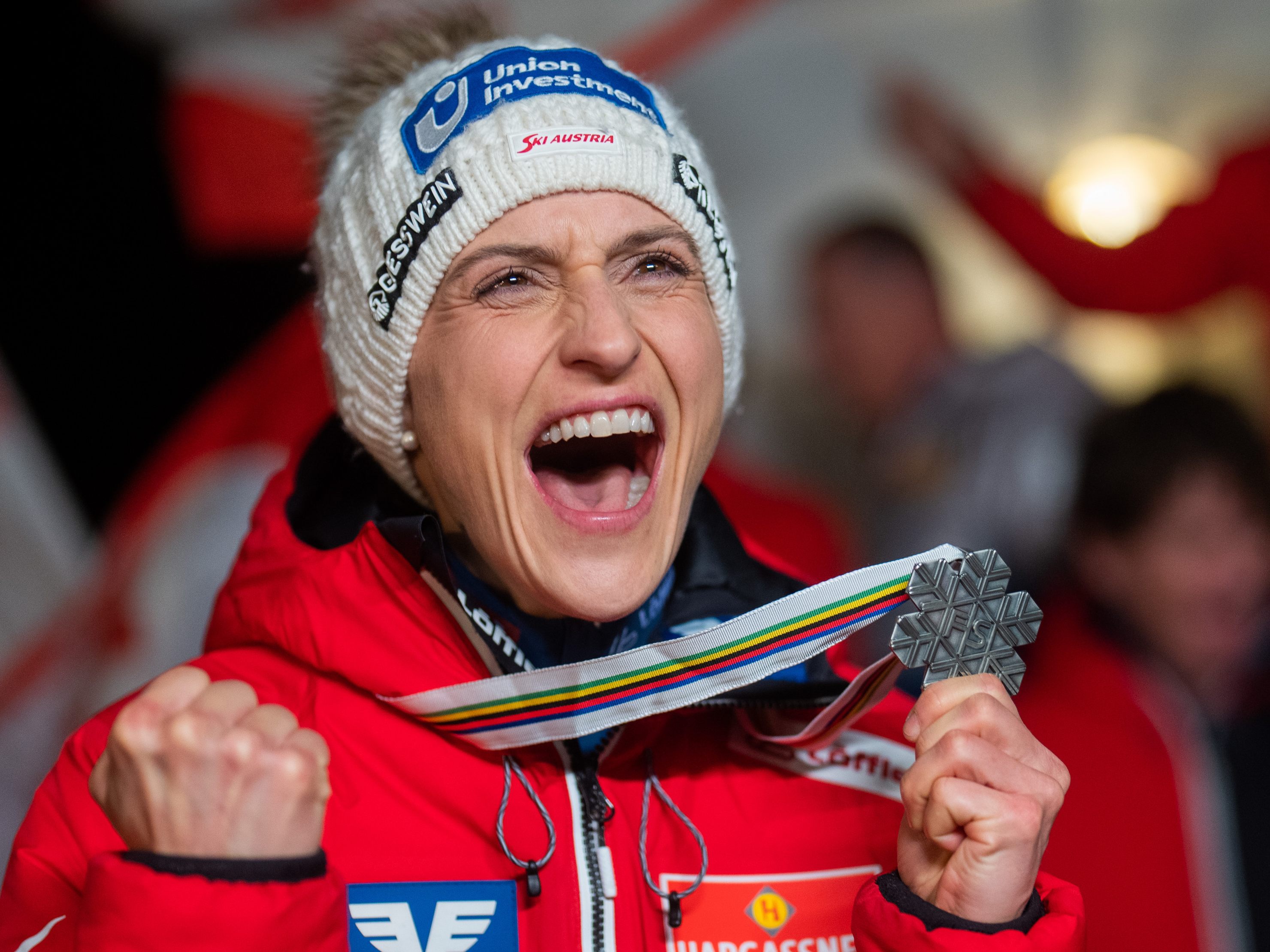 Eva Pinkelnig durfte bereits über Silber im Einzel auf der Normalschanze jubeln. Eva Pinkelnig durfte bereits über Silber im Einzel auf der Normalschanze jubeln.
