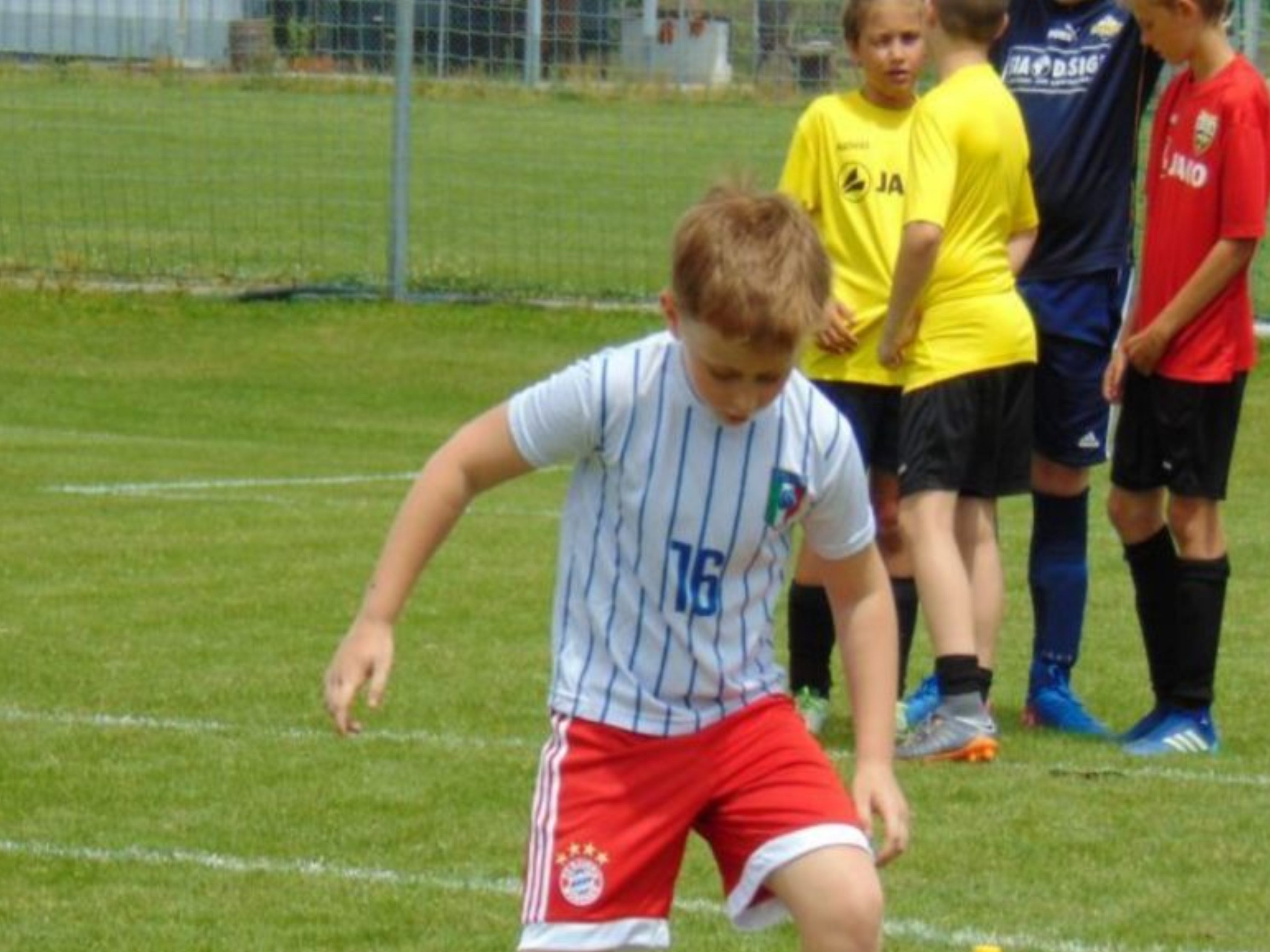 Das SCRA Ostercamp verspricht wieder eine Woche mit viel Fußball, Bewegung und Spaß Das SCRA Ostercamp verspricht wieder eine Woche mit viel Fußball, Bewegung und Spaß