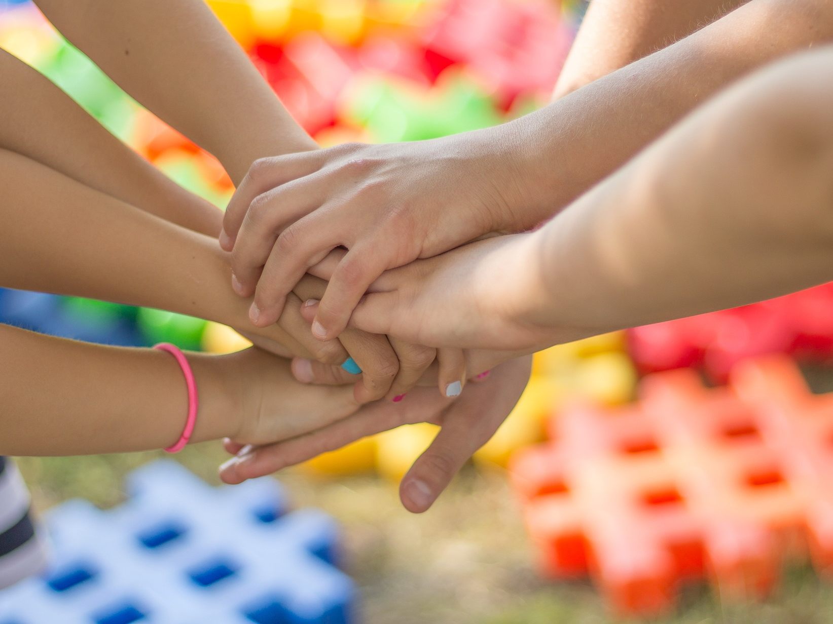 Ein Verfassungsexperte befürchtet eine Zurückweisung der Kinder-Klimaklage. Ein Verfassungsexperte befürchtet eine Zurückweisung der Kinder-Klimaklage.