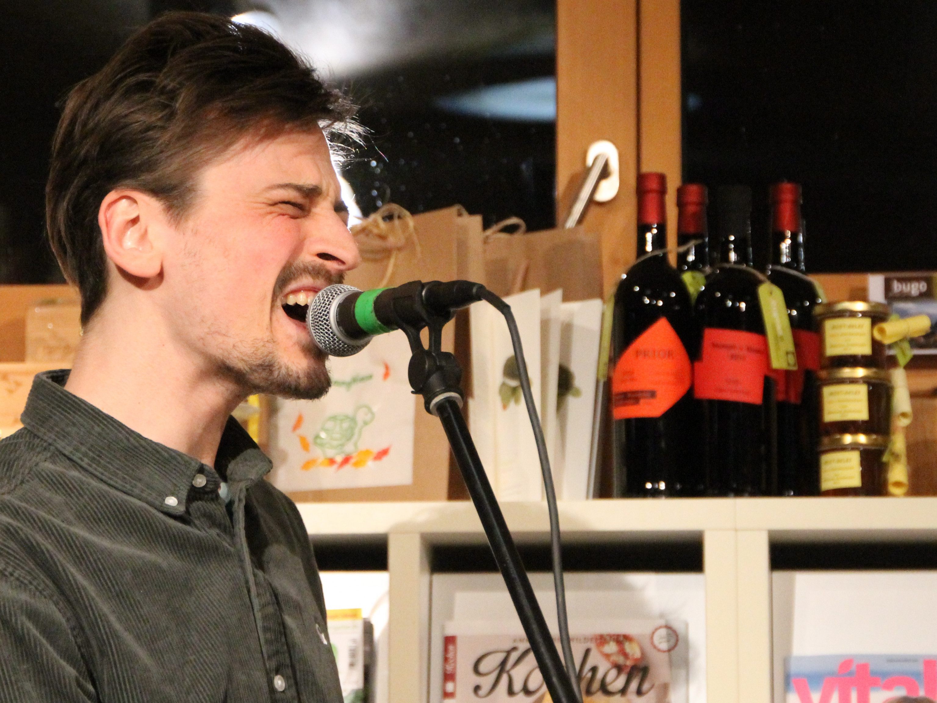 Michael Naphegy war mit "Tape Moon" zu Gast in der bugo Bücherei Göfis
