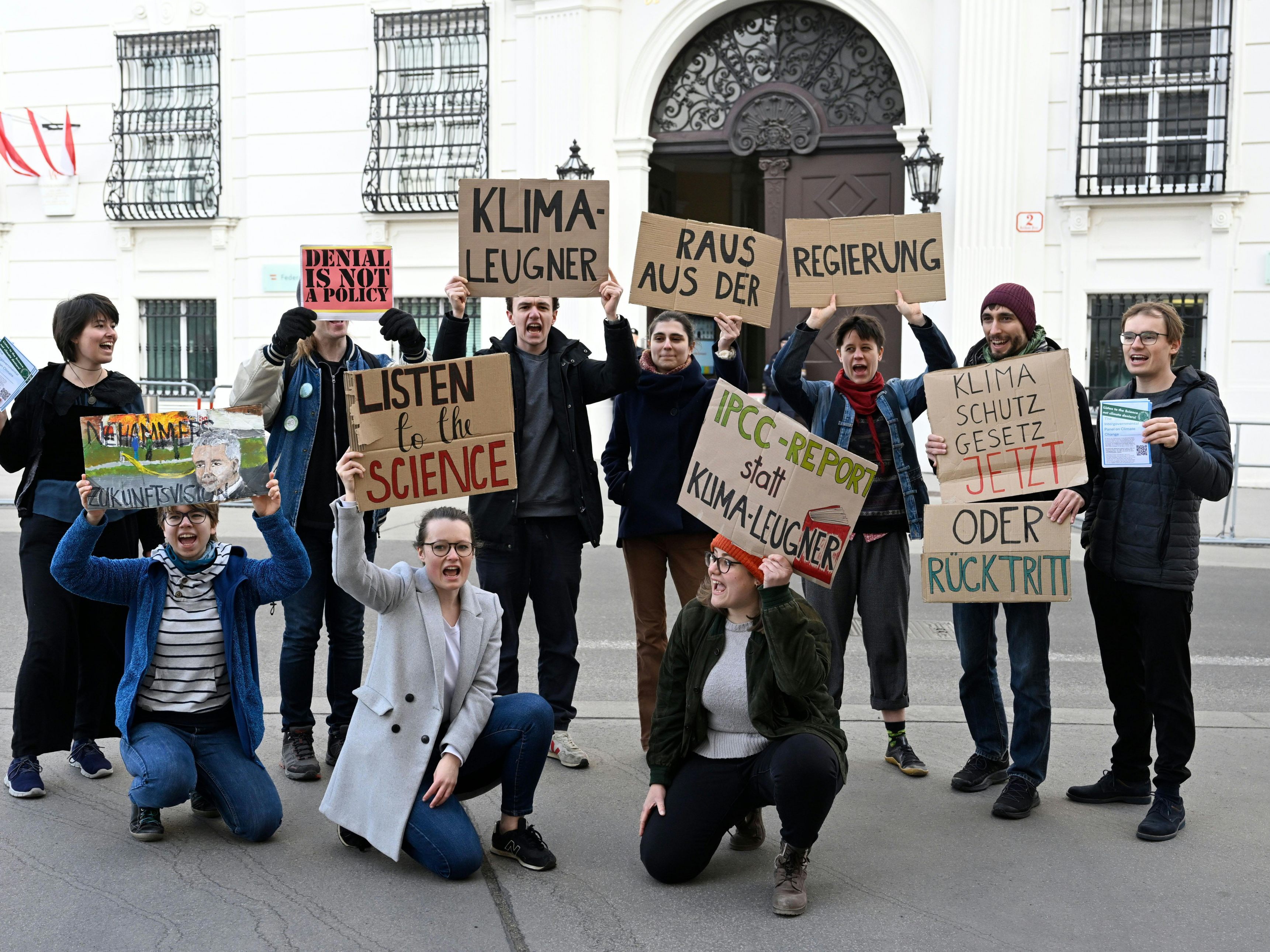 "Fridays For Future" kritisierten die Rede von Karl Nehammer.
