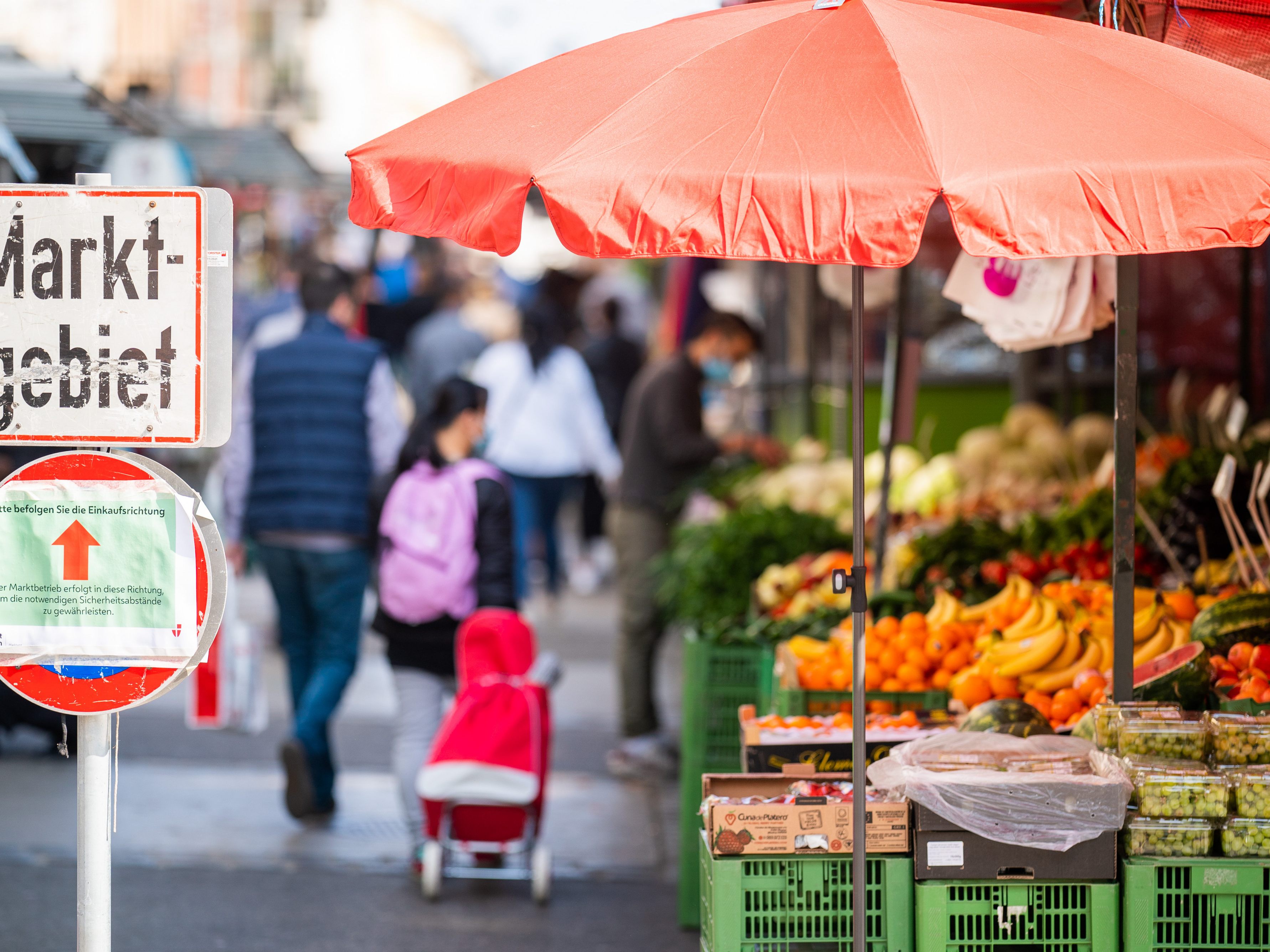 Der Brunnenmarkt befindet sich im 16. Wiener Gemeindebezirk Ottakring.