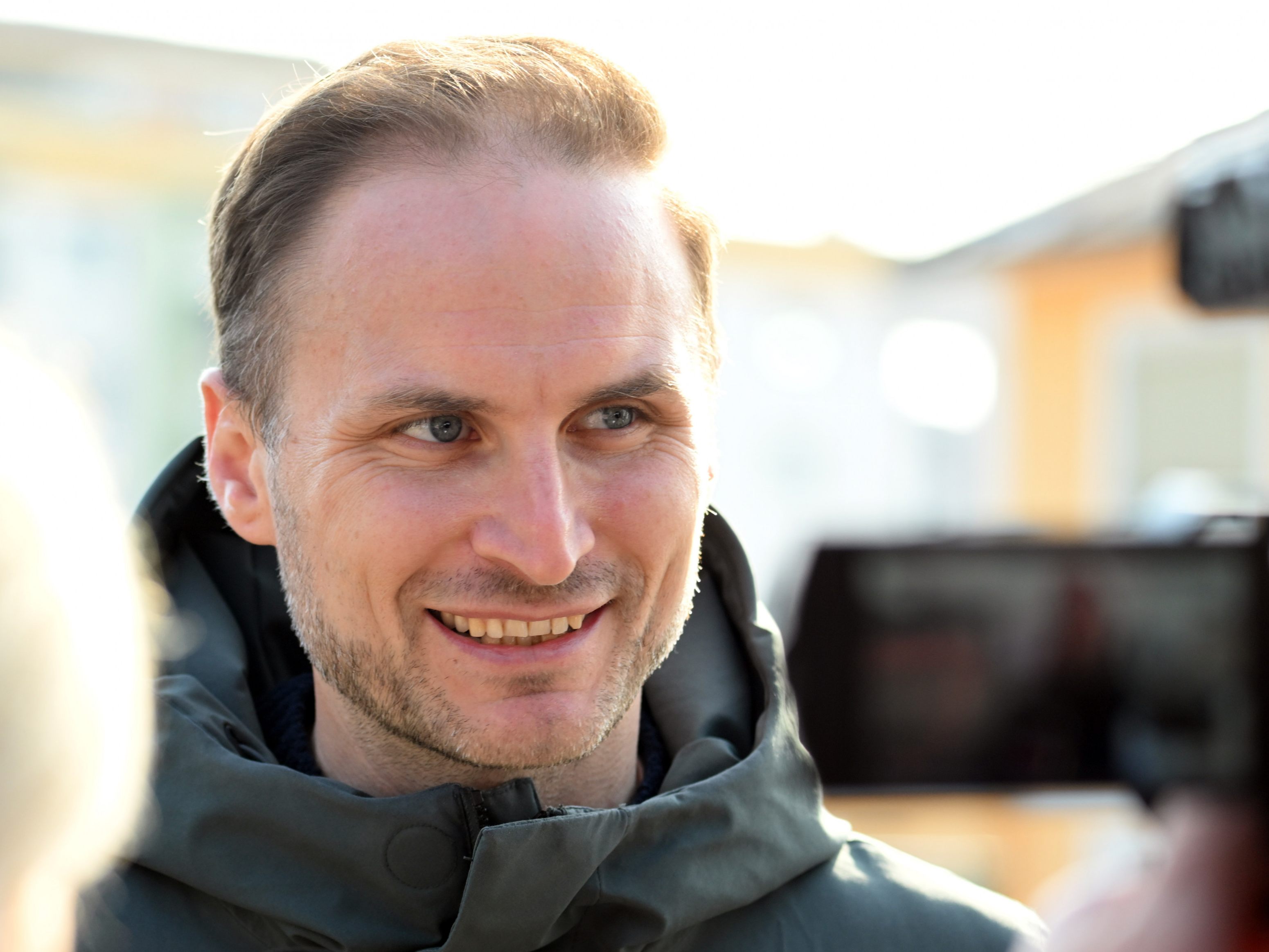 Neos-Spitzenkandidat Janos Juvan hat in Klagenfurt gewählt. Neos-Spitzenkandidat Janos Juvan hat in Klagenfurt gewählt.