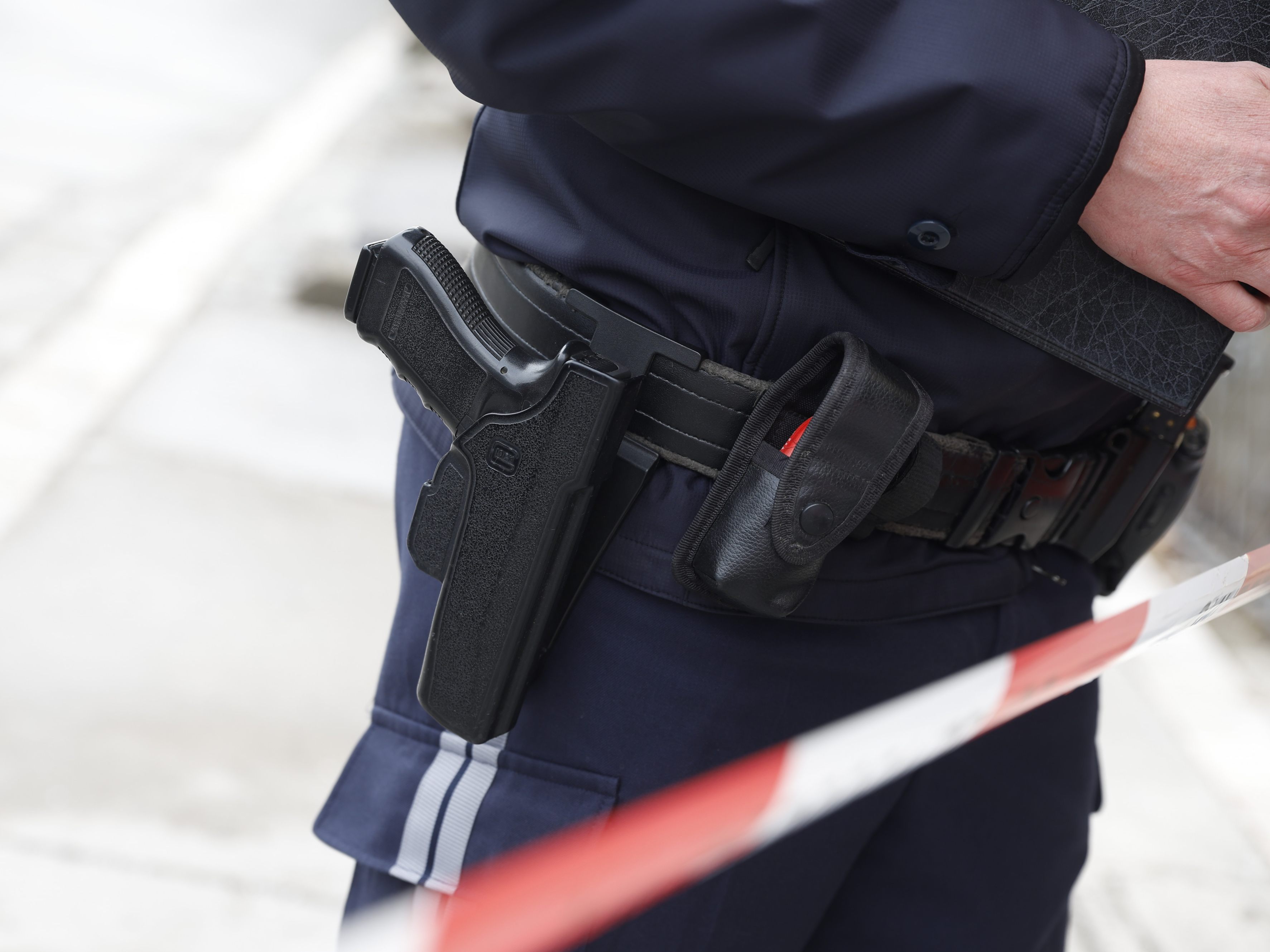 An einem Tag gab es drei Bombendrohungen an Kärntner Schulen. An einem Tag gab es drei Bombendrohungen an Kärntner Schulen.