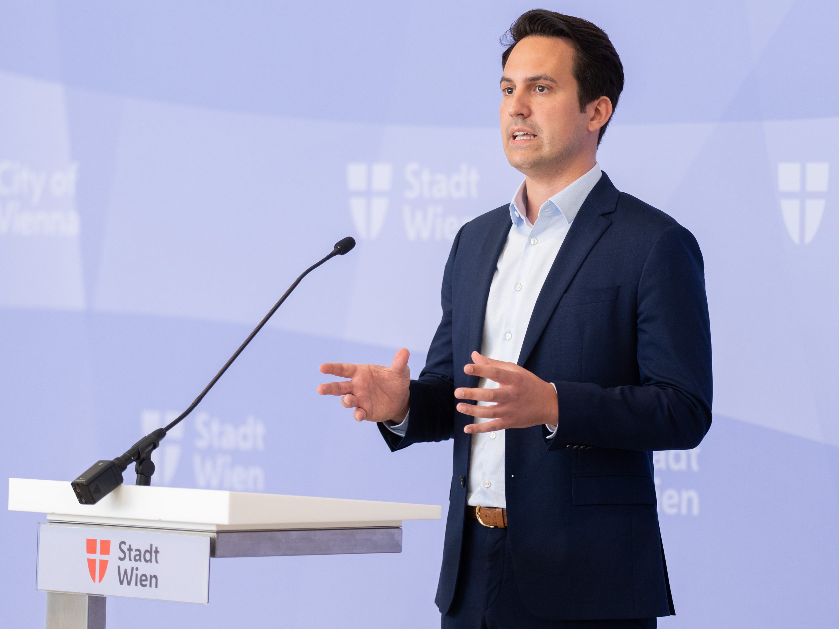 Christoph Wiederkehr lobt den Einsatz der Awareness-Teams. Christoph Wiederkehr lobt den Einsatz der Awareness-Teams.
